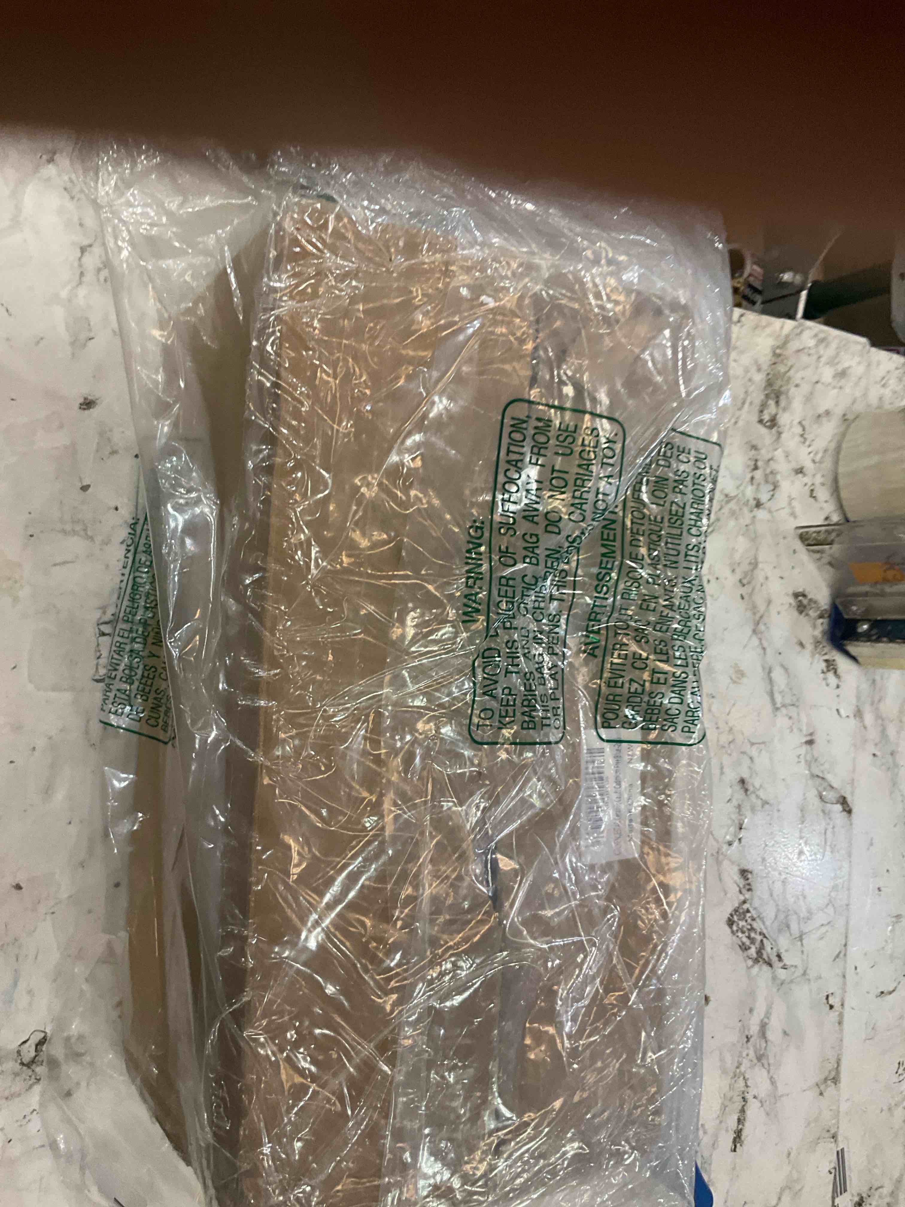 https://s3.amazonaws.com/lotting-images-prod/BargainHunt/EXS01478863_1718203371289.jpeg
