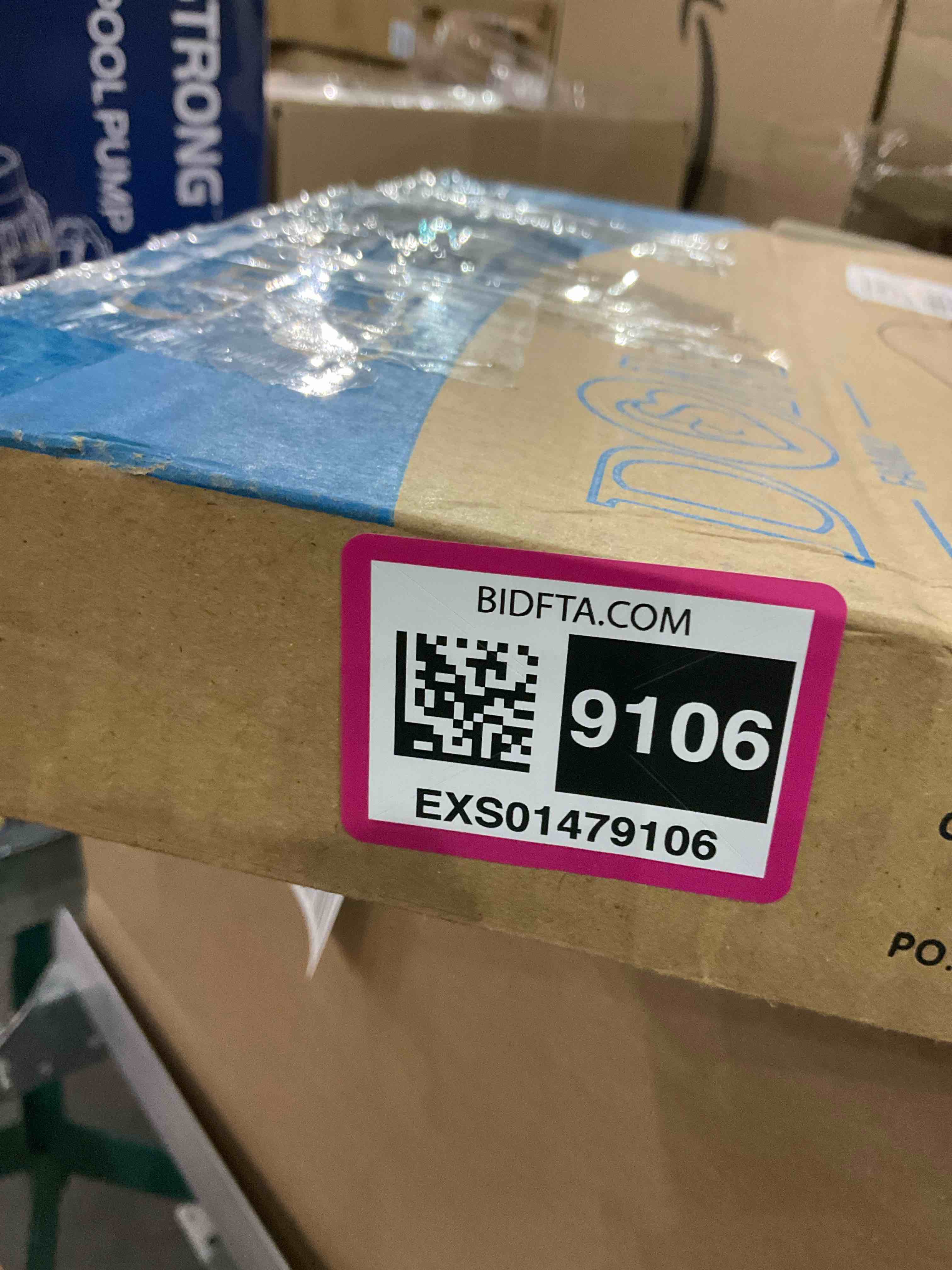 https://s3.amazonaws.com/lotting-images-prod/BargainHunt/EXS01479106_1717674888564.jpeg