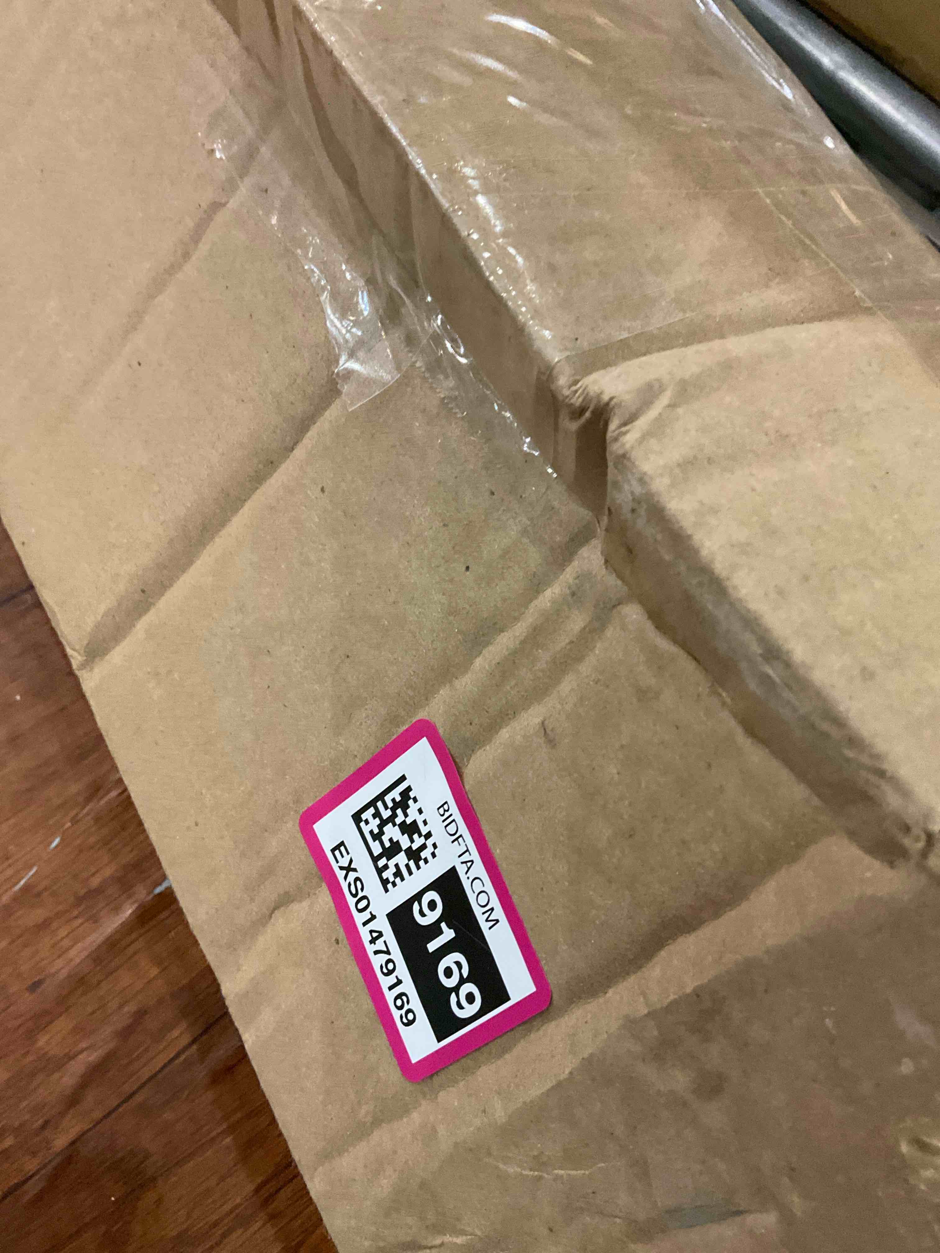 https://s3.amazonaws.com/lotting-images-prod/BargainHunt/EXS01479169_1717683724251.jpeg