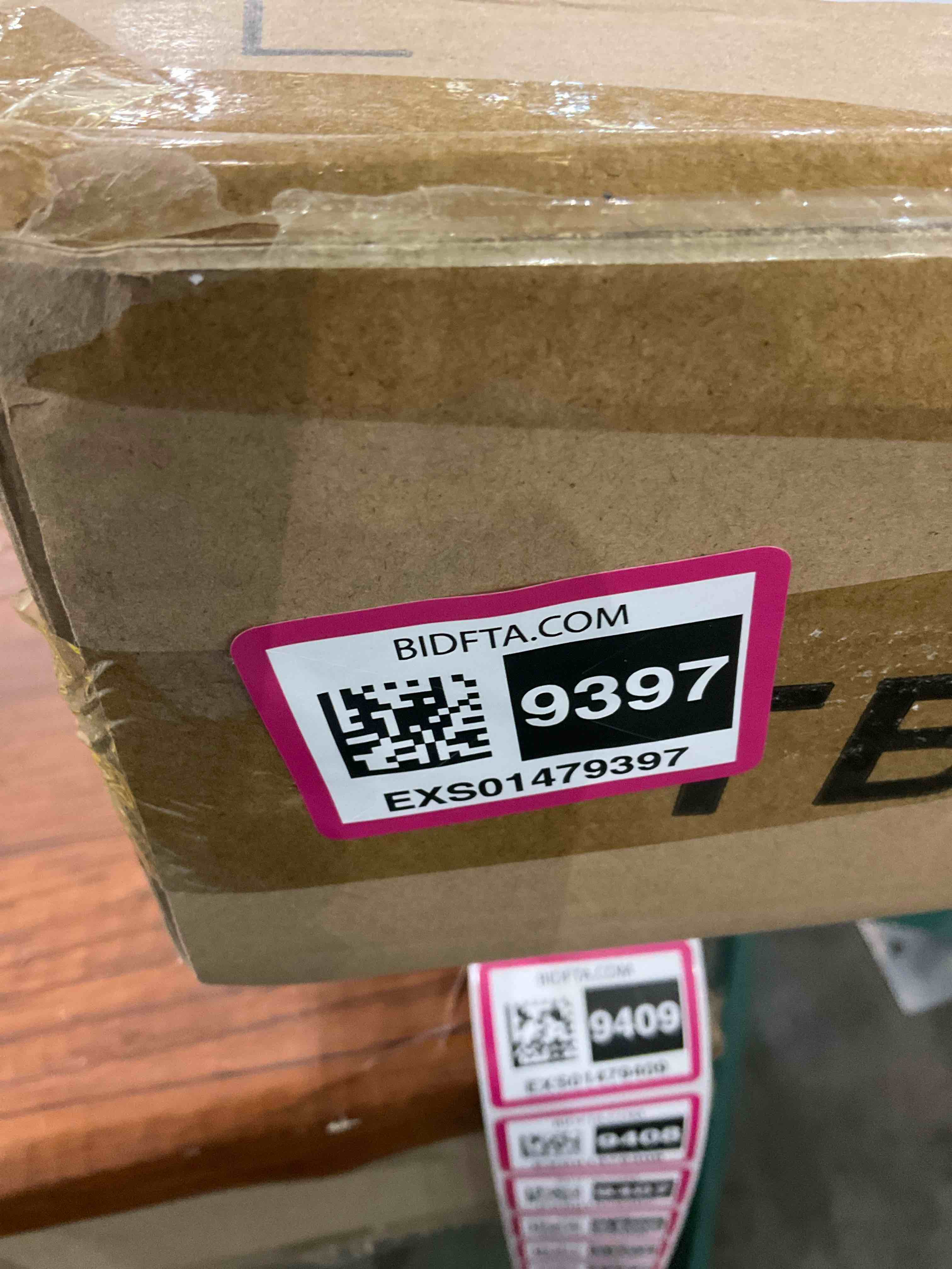 https://s3.amazonaws.com/lotting-images-prod/BargainHunt/EXS01479397_1718107346882.jpeg
