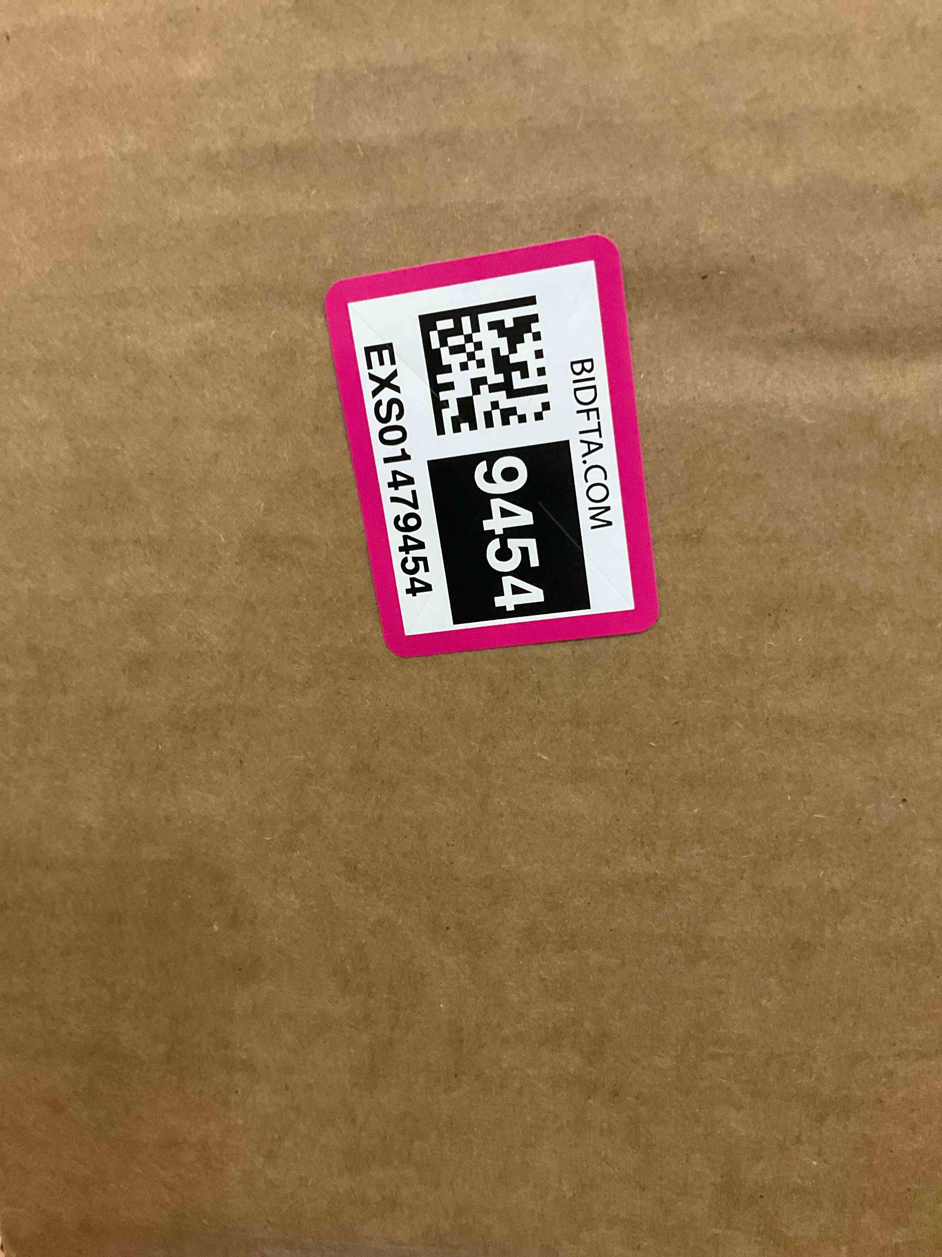https://s3.amazonaws.com/lotting-images-prod/BargainHunt/EXS01479454_1718116521146.jpeg
