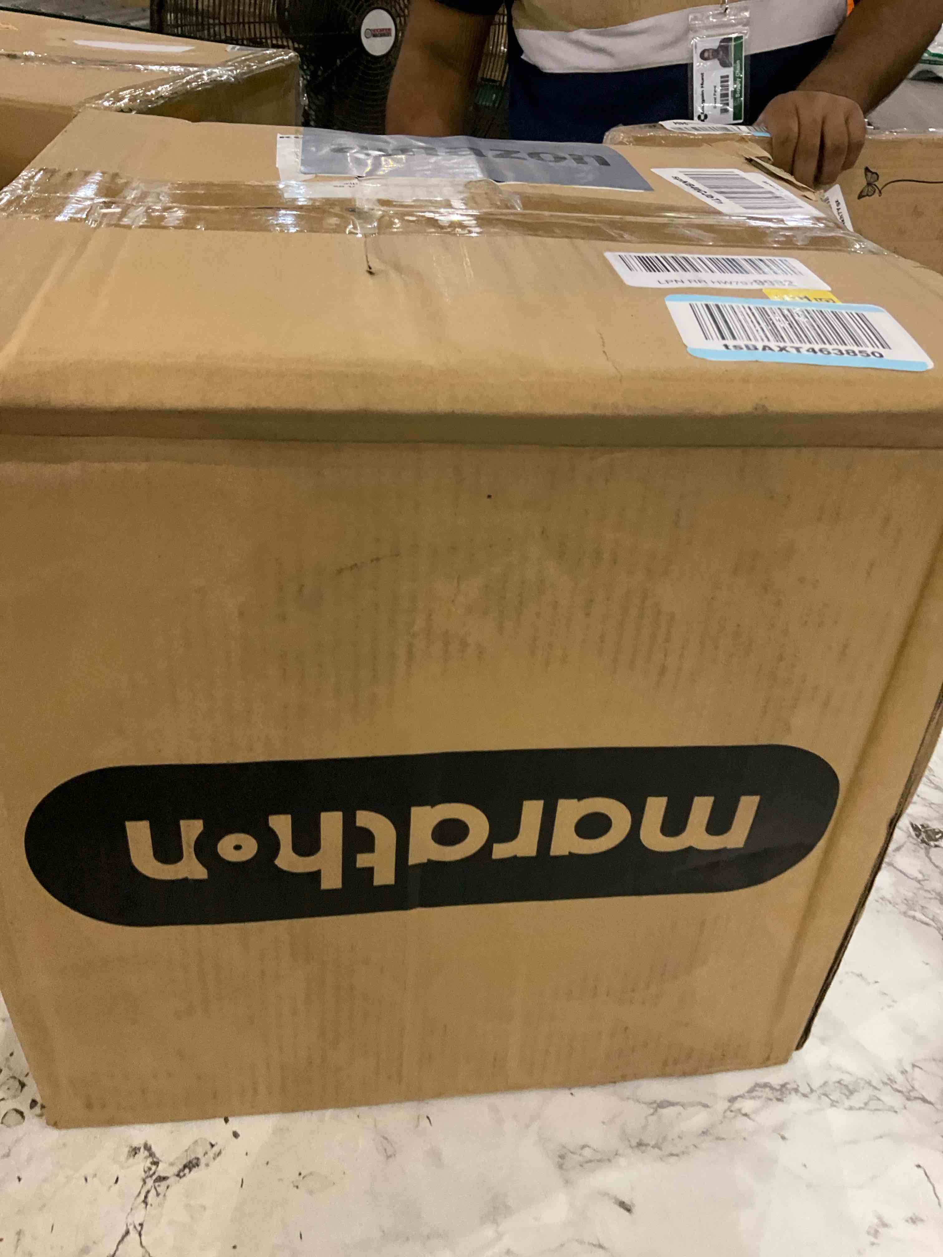 https://s3.amazonaws.com/lotting-images-prod/BargainHunt/EXS01479566_1717510591478.jpeg