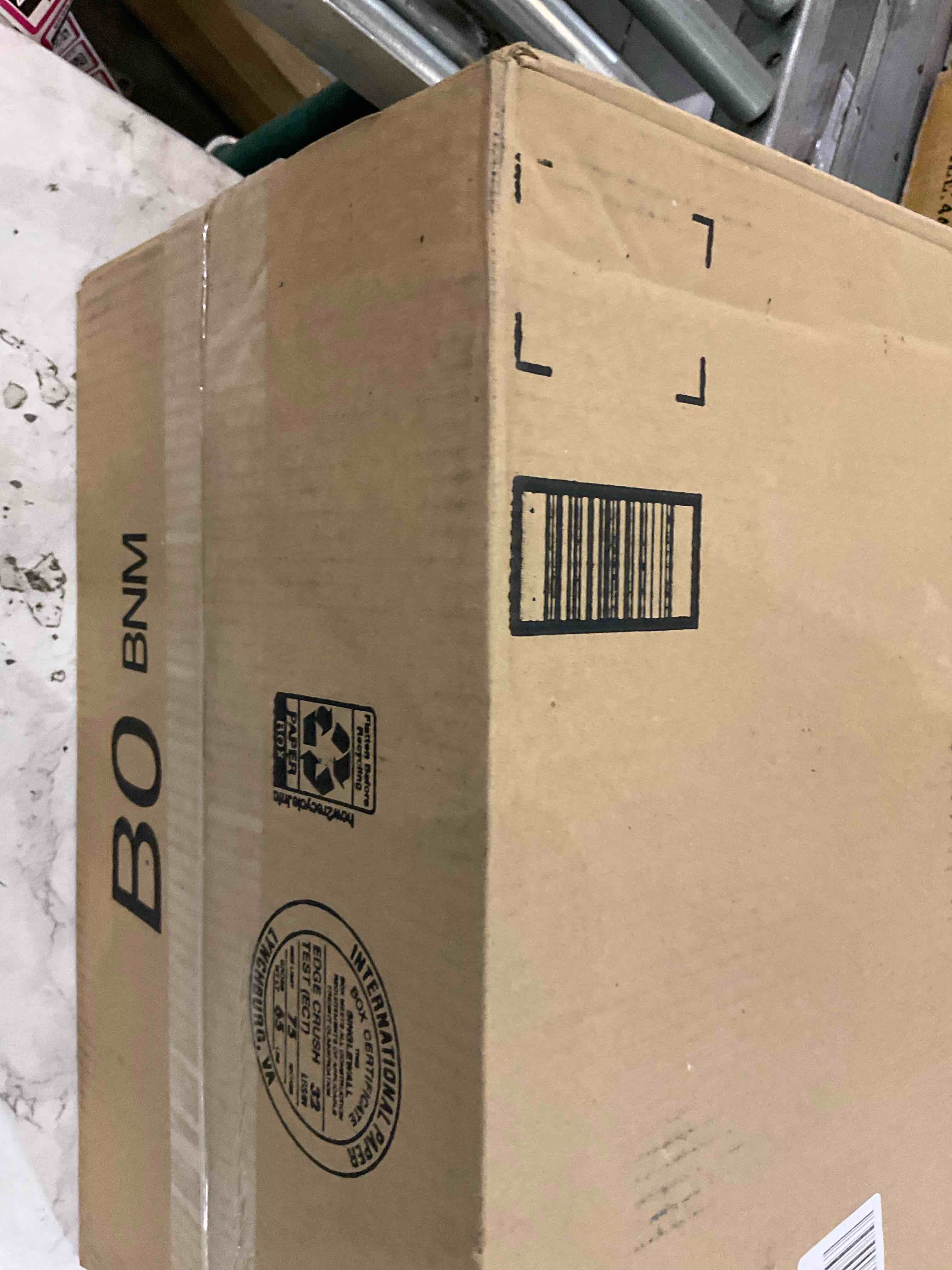 https://s3.amazonaws.com/lotting-images-prod/BargainHunt/EXS01479687_1717586633026.jpeg