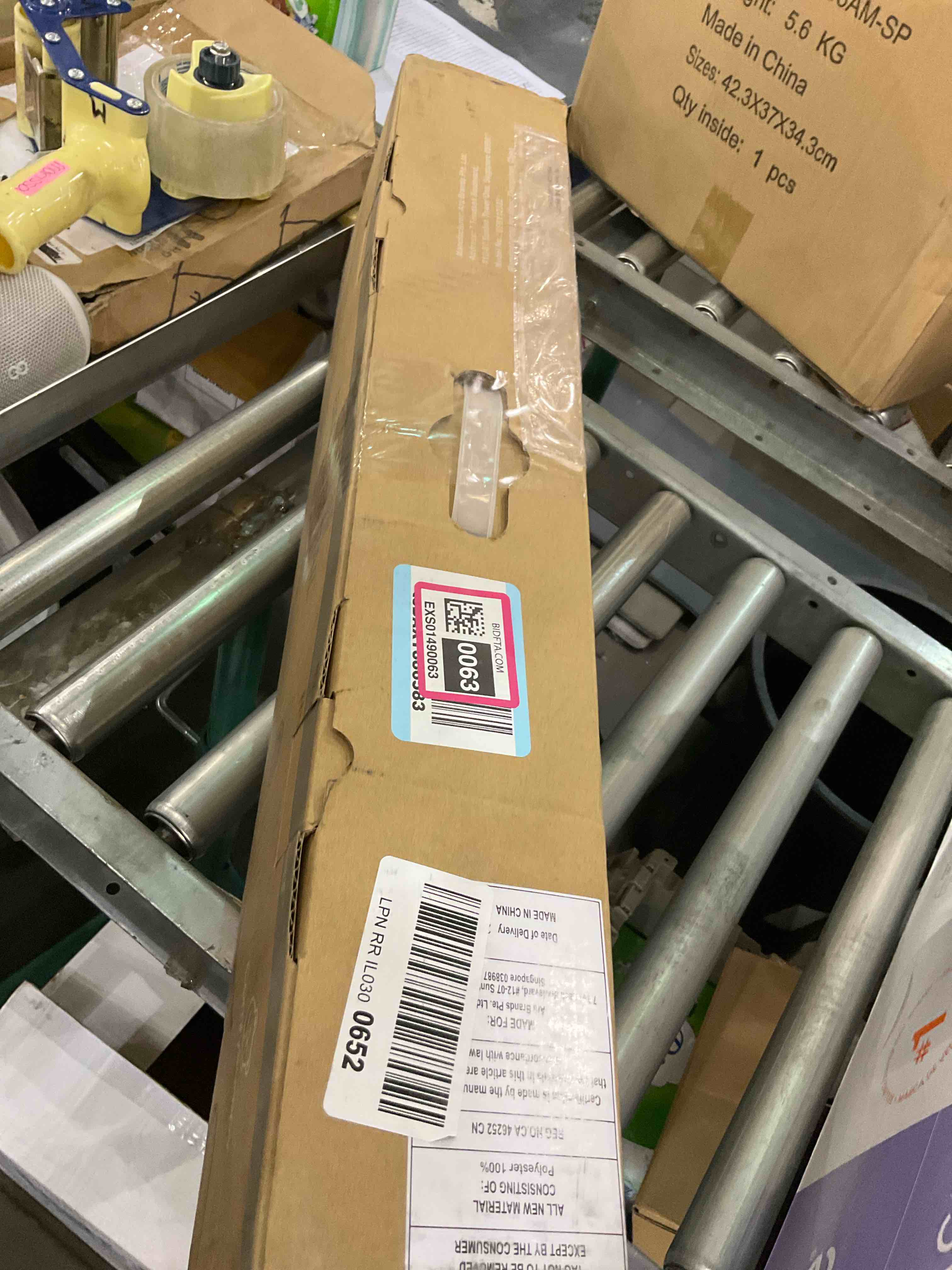 https://s3.amazonaws.com/lotting-images-prod/BargainHunt/EXS01490063_1718627981456.jpeg