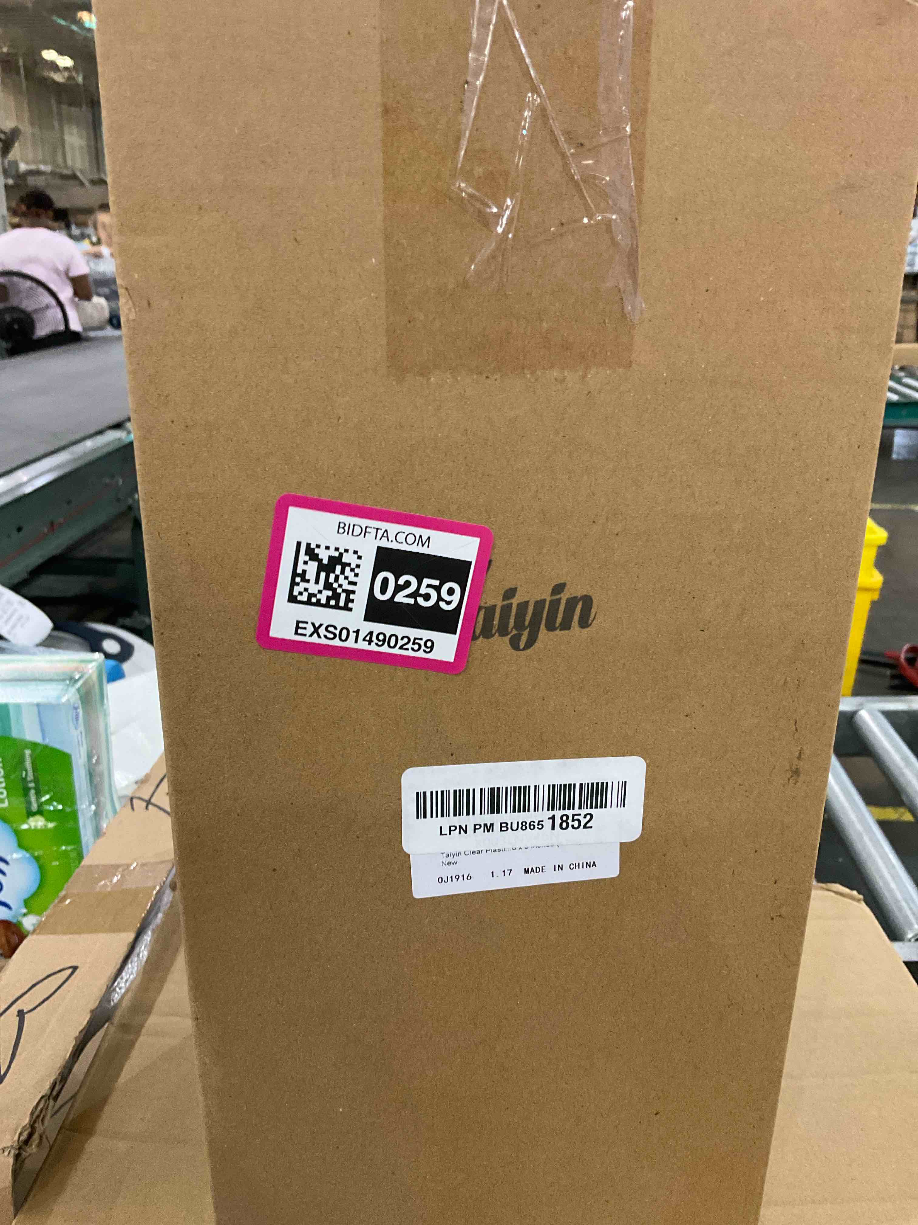 https://s3.amazonaws.com/lotting-images-prod/BargainHunt/EXS01490259_1718725563166.jpeg