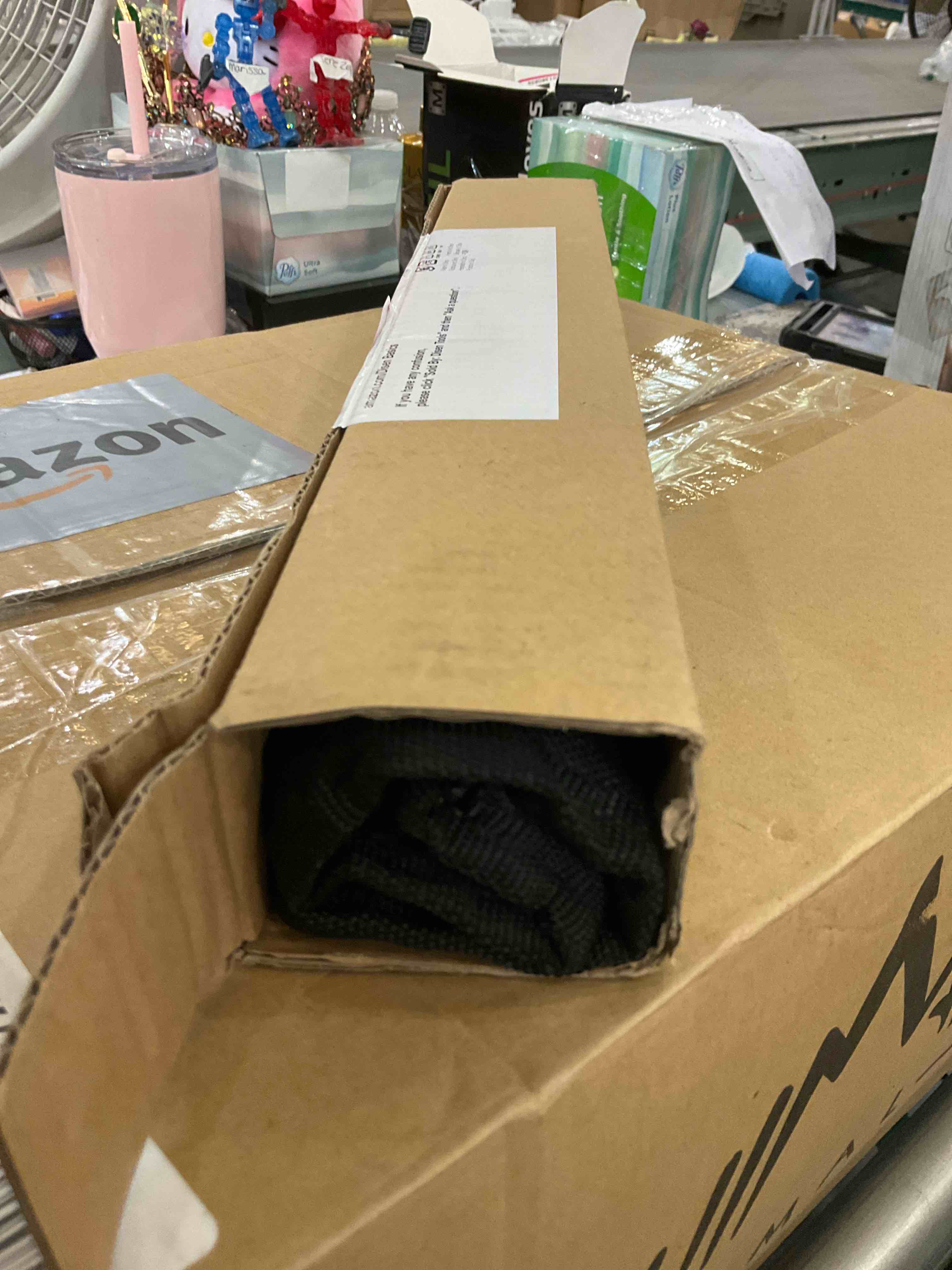 https://s3.amazonaws.com/lotting-images-prod/BargainHunt/EXS01490285_1718731244938.jpeg