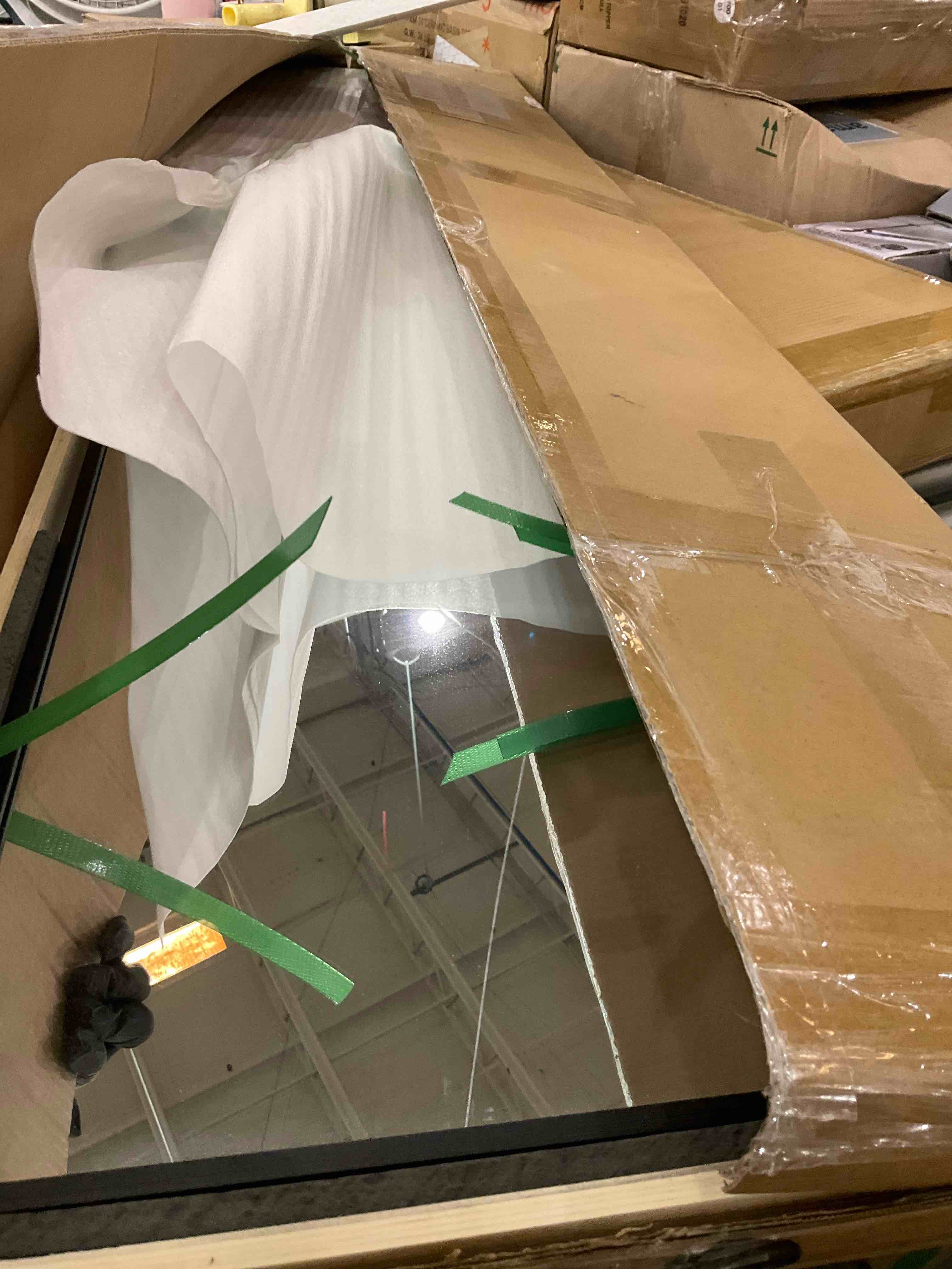 https://s3.amazonaws.com/lotting-images-prod/BargainHunt/EXS01490498_1718896494346.jpeg