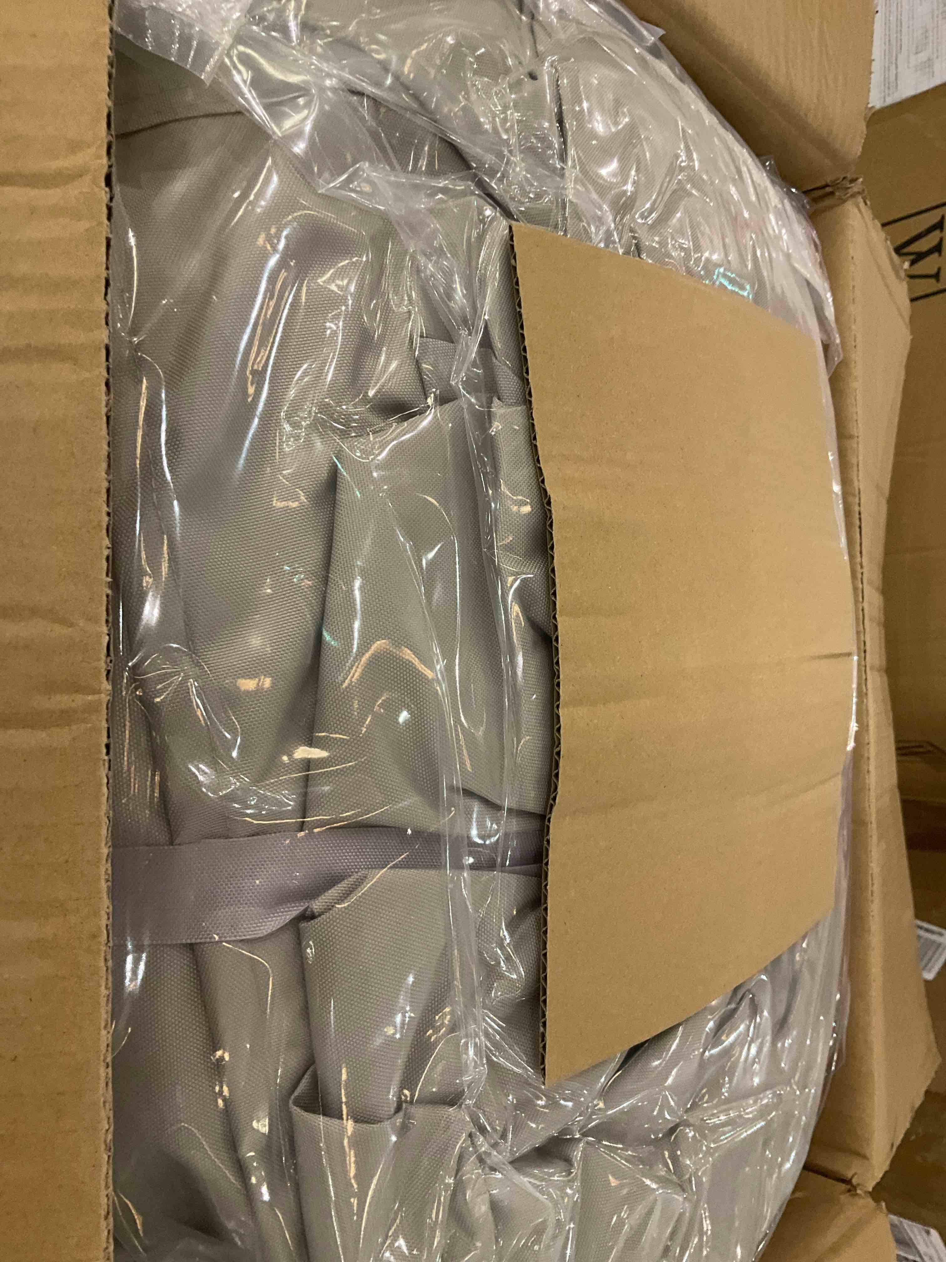 https://s3.amazonaws.com/lotting-images-prod/BargainHunt/EXS01490591_1716989229883.jpeg