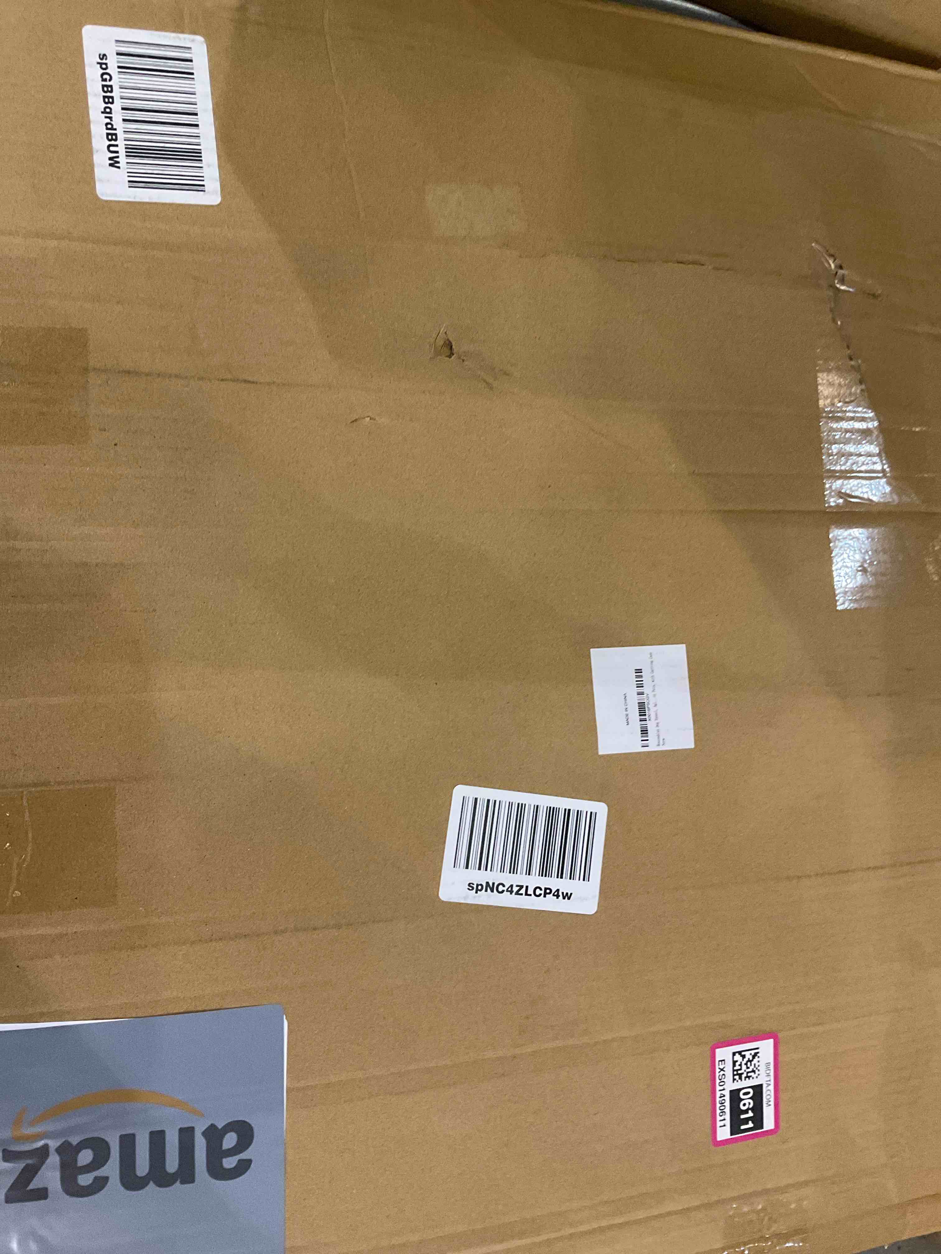 https://s3.amazonaws.com/lotting-images-prod/BargainHunt/EXS01490611_1716993635203.jpeg