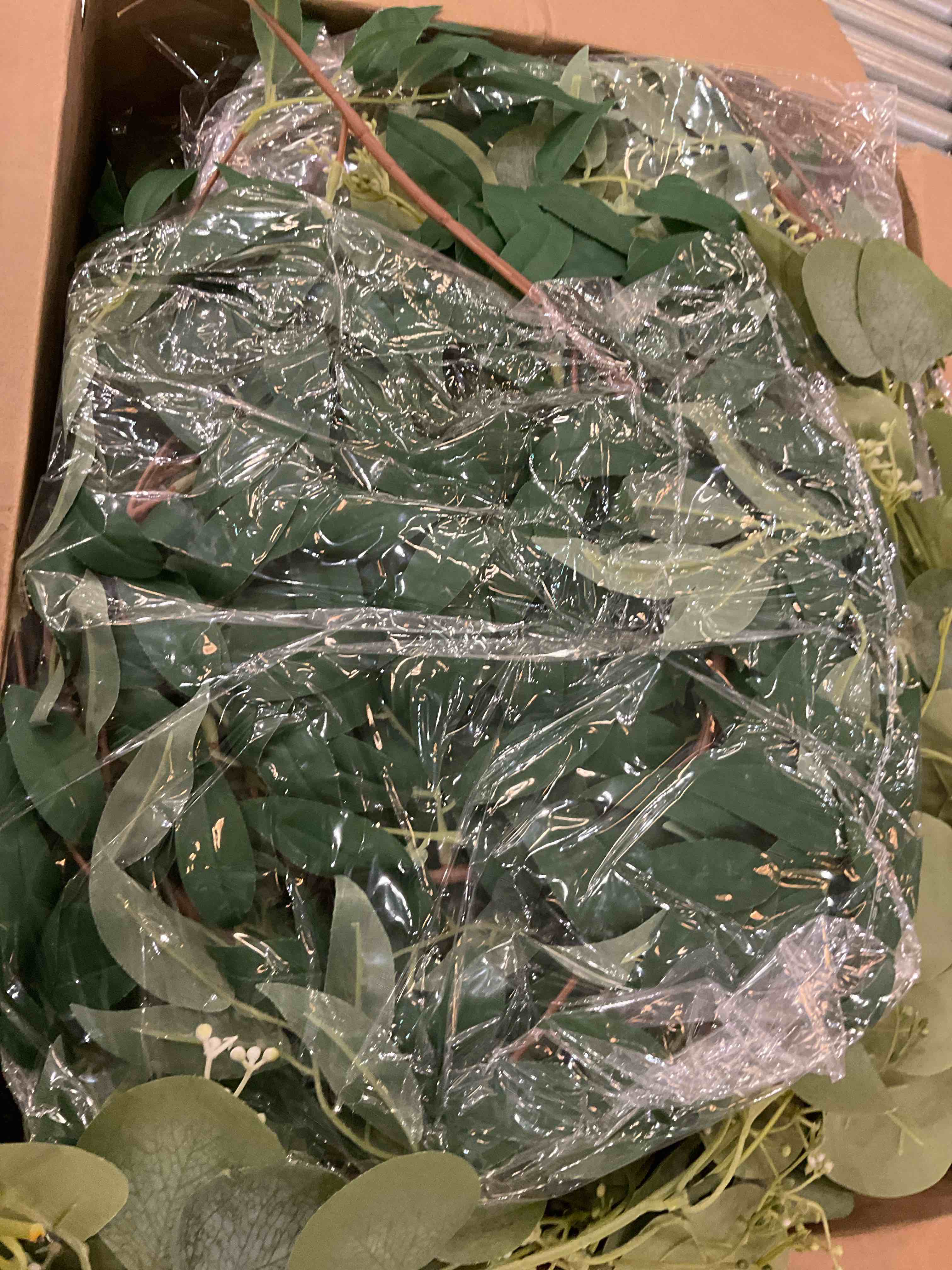 https://s3.amazonaws.com/lotting-images-prod/BargainHunt/EXS01490852_1717178306810.jpeg