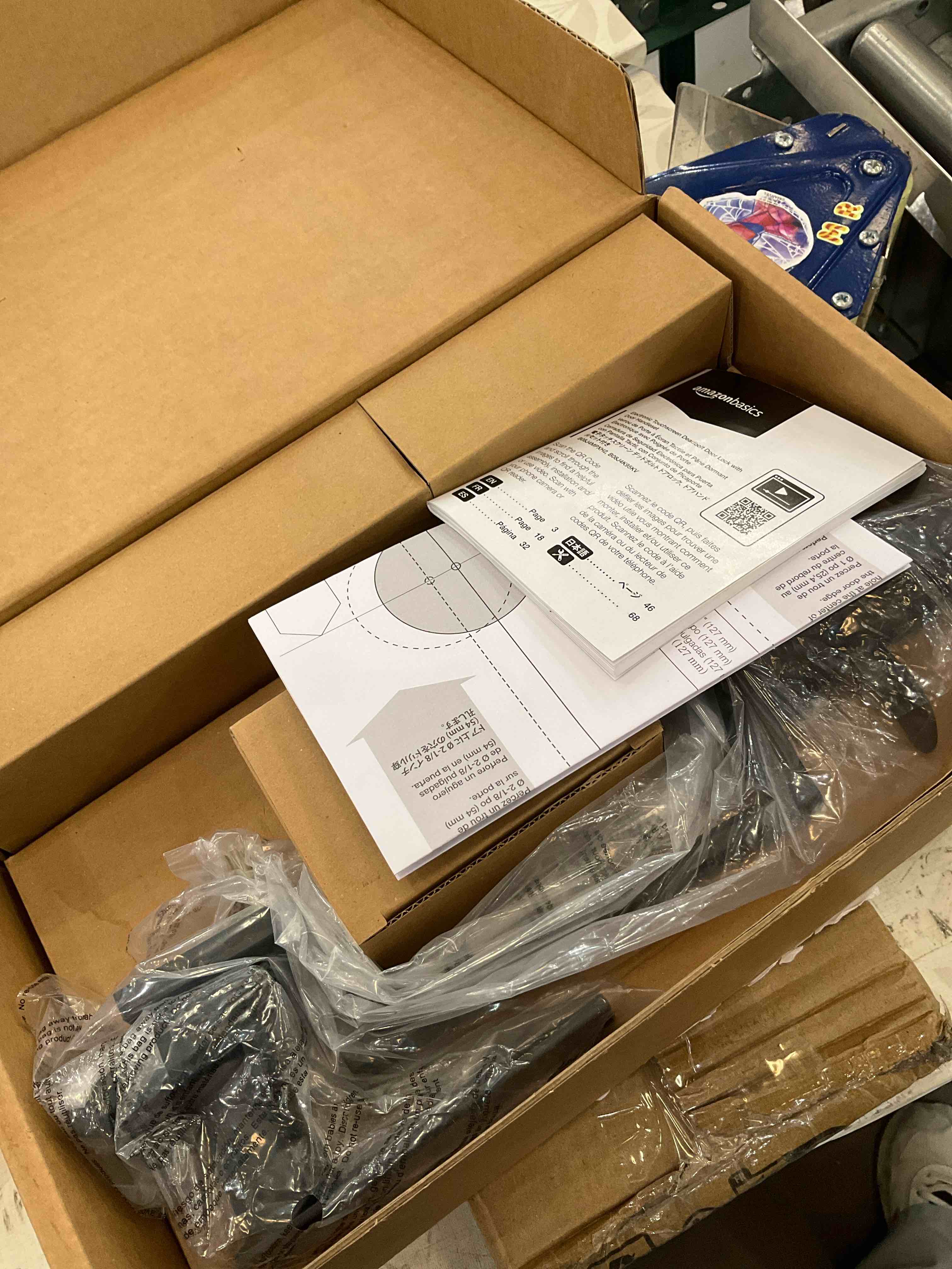 https://s3.amazonaws.com/lotting-images-prod/BargainHunt/EXS01491006_1716910653712.jpeg