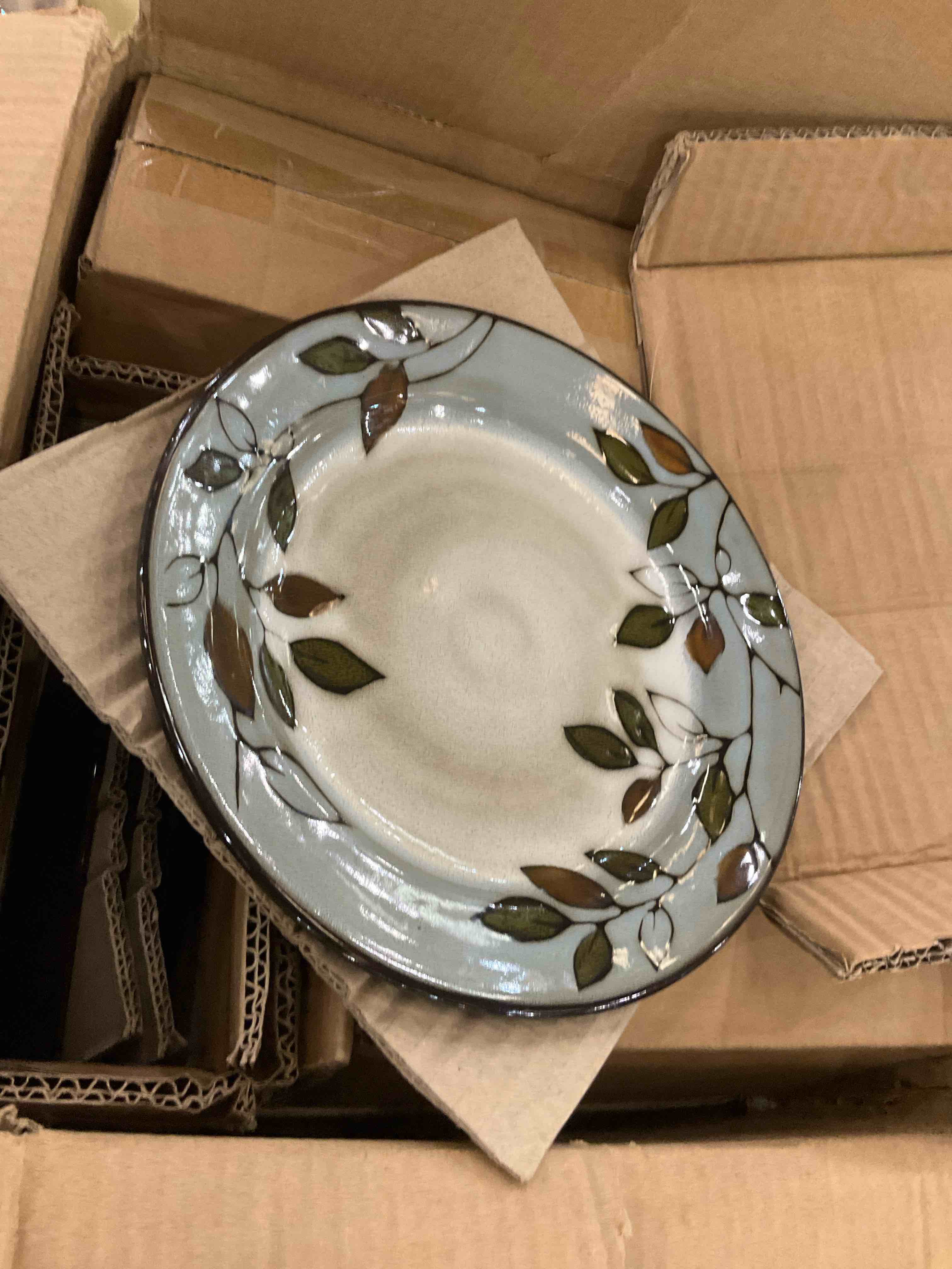 https://s3.amazonaws.com/lotting-images-prod/BargainHunt/EXS01491099_1716921860242.jpeg