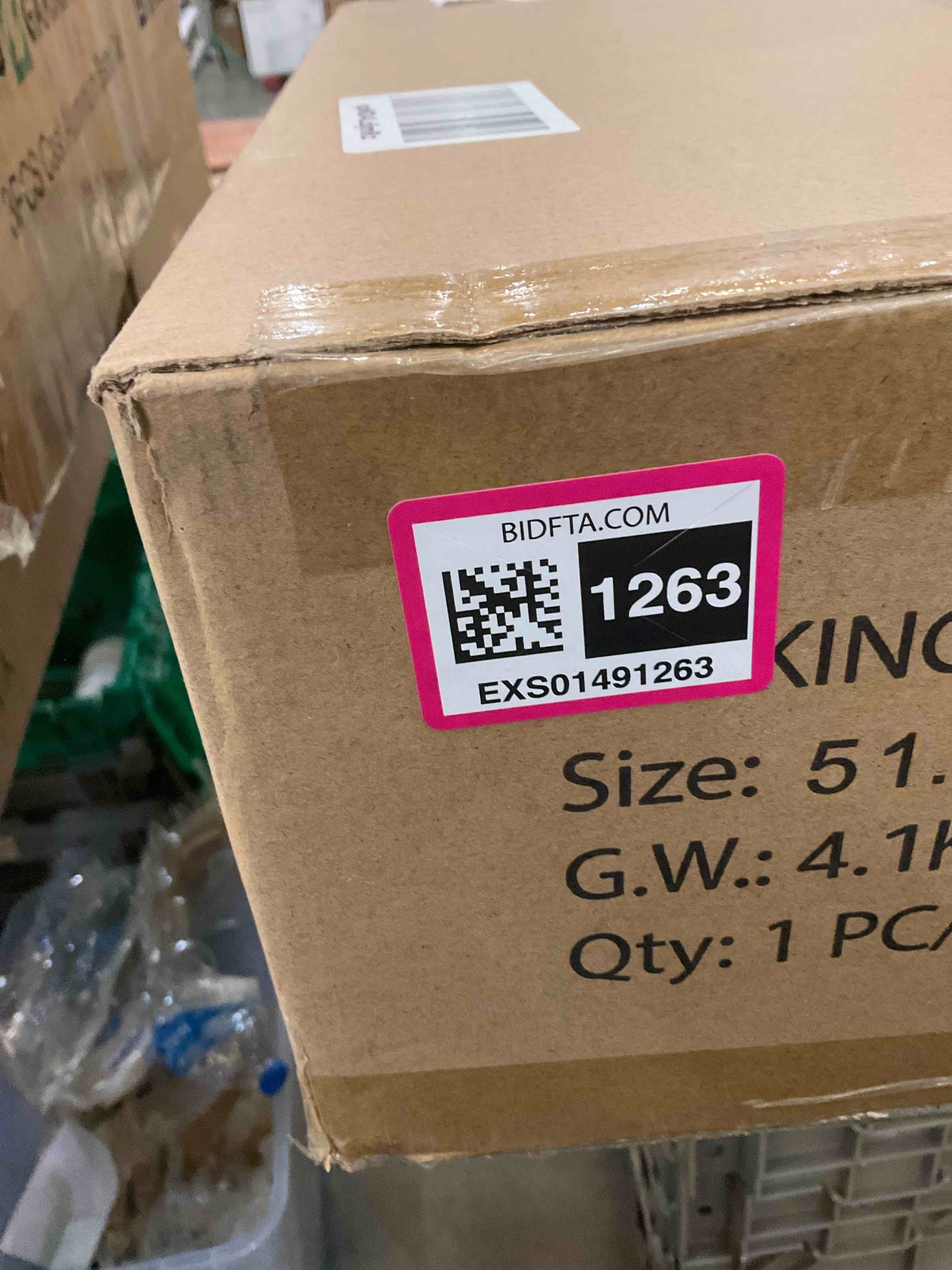 https://s3.amazonaws.com/lotting-images-prod/BargainHunt/EXS01491263_1717003141209.jpeg