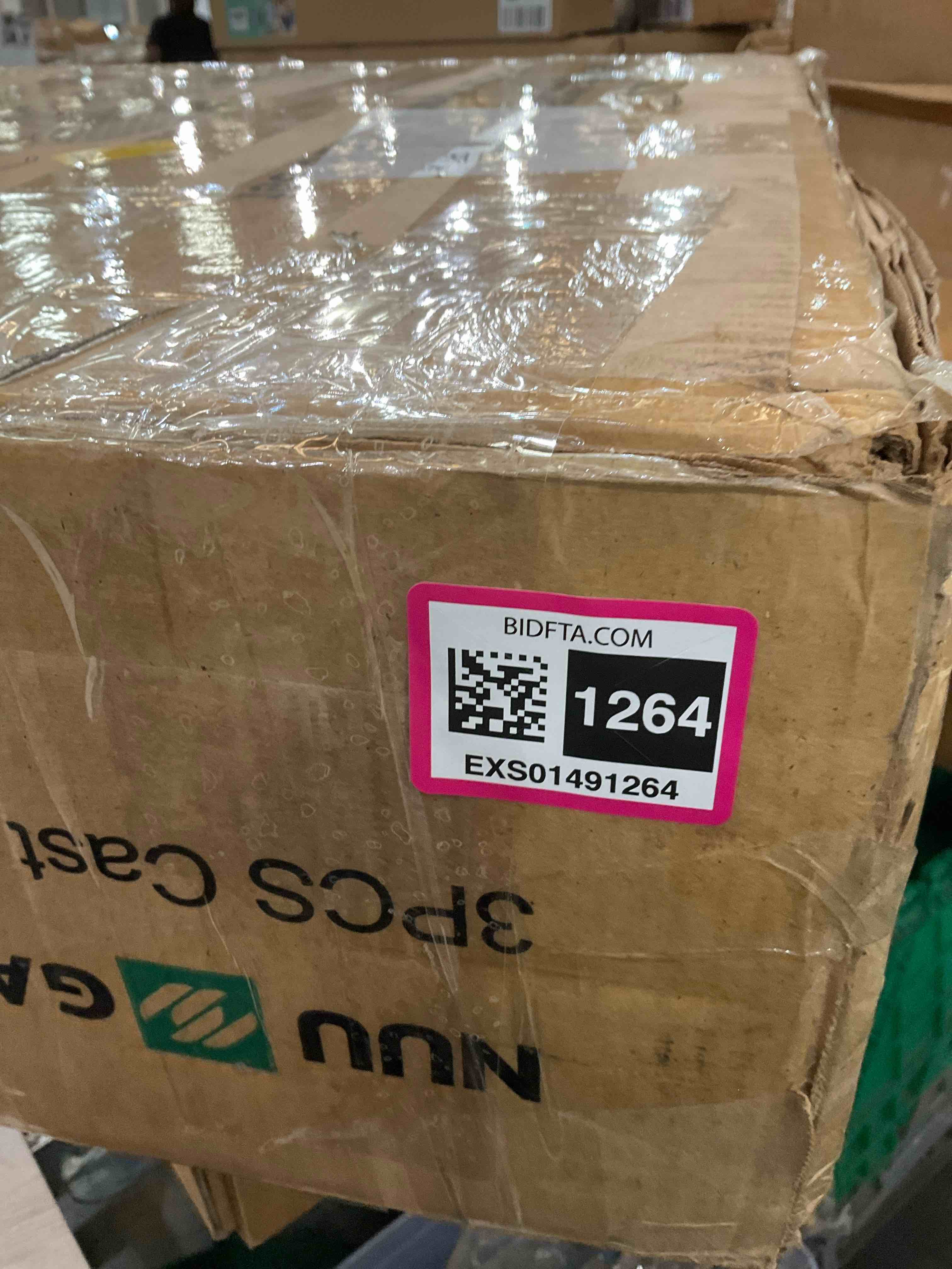 https://s3.amazonaws.com/lotting-images-prod/BargainHunt/EXS01491264_1717003620678.jpeg
