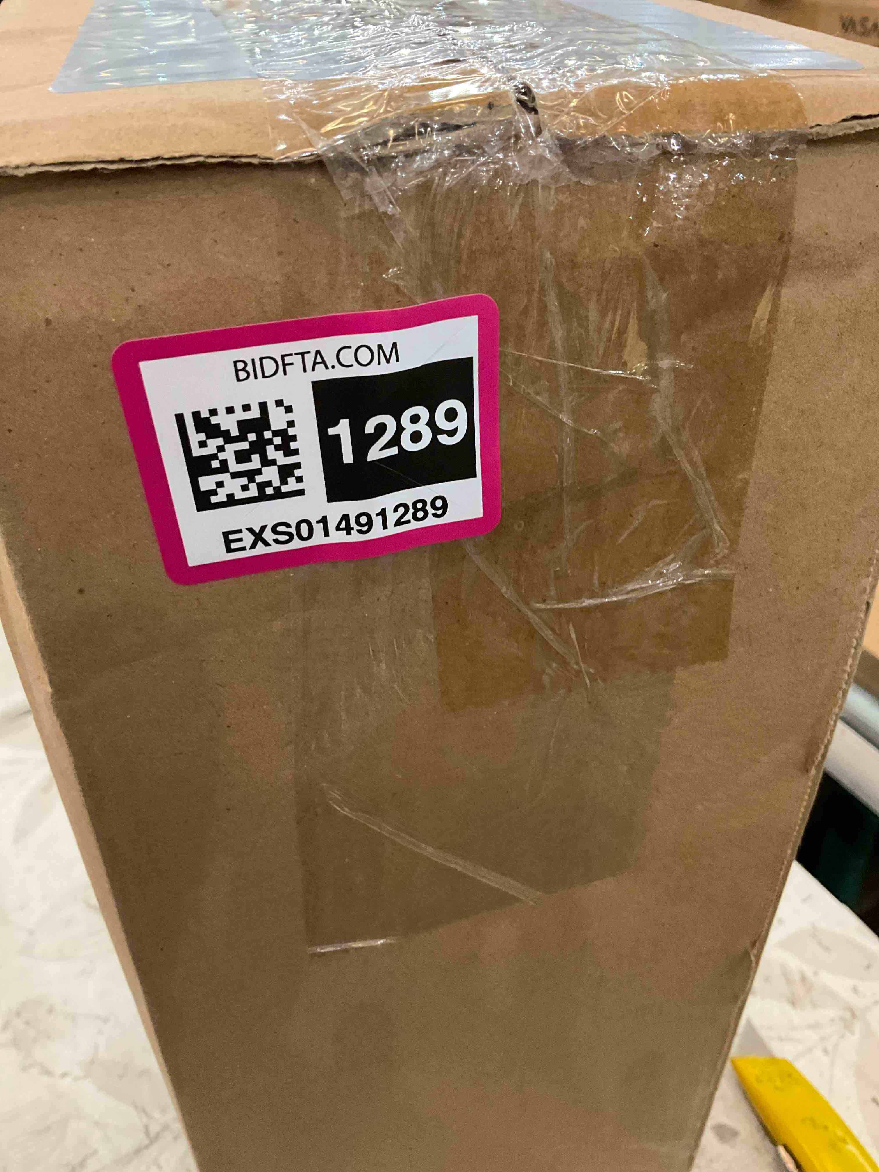 https://s3.amazonaws.com/lotting-images-prod/BargainHunt/EXS01491289_1717007222009.jpeg