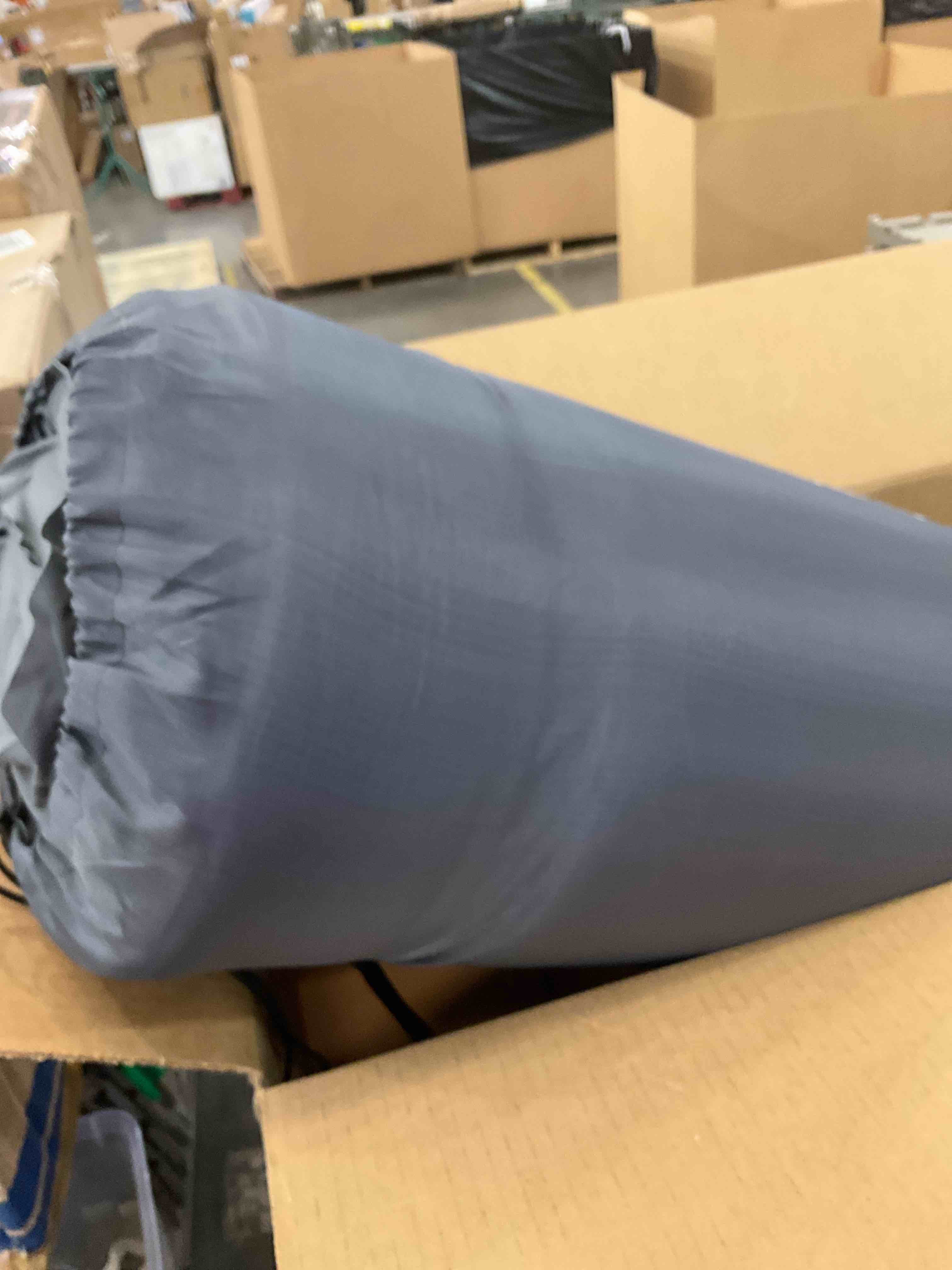 https://s3.amazonaws.com/lotting-images-prod/BargainHunt/EXS01491427_1717082423592.jpeg