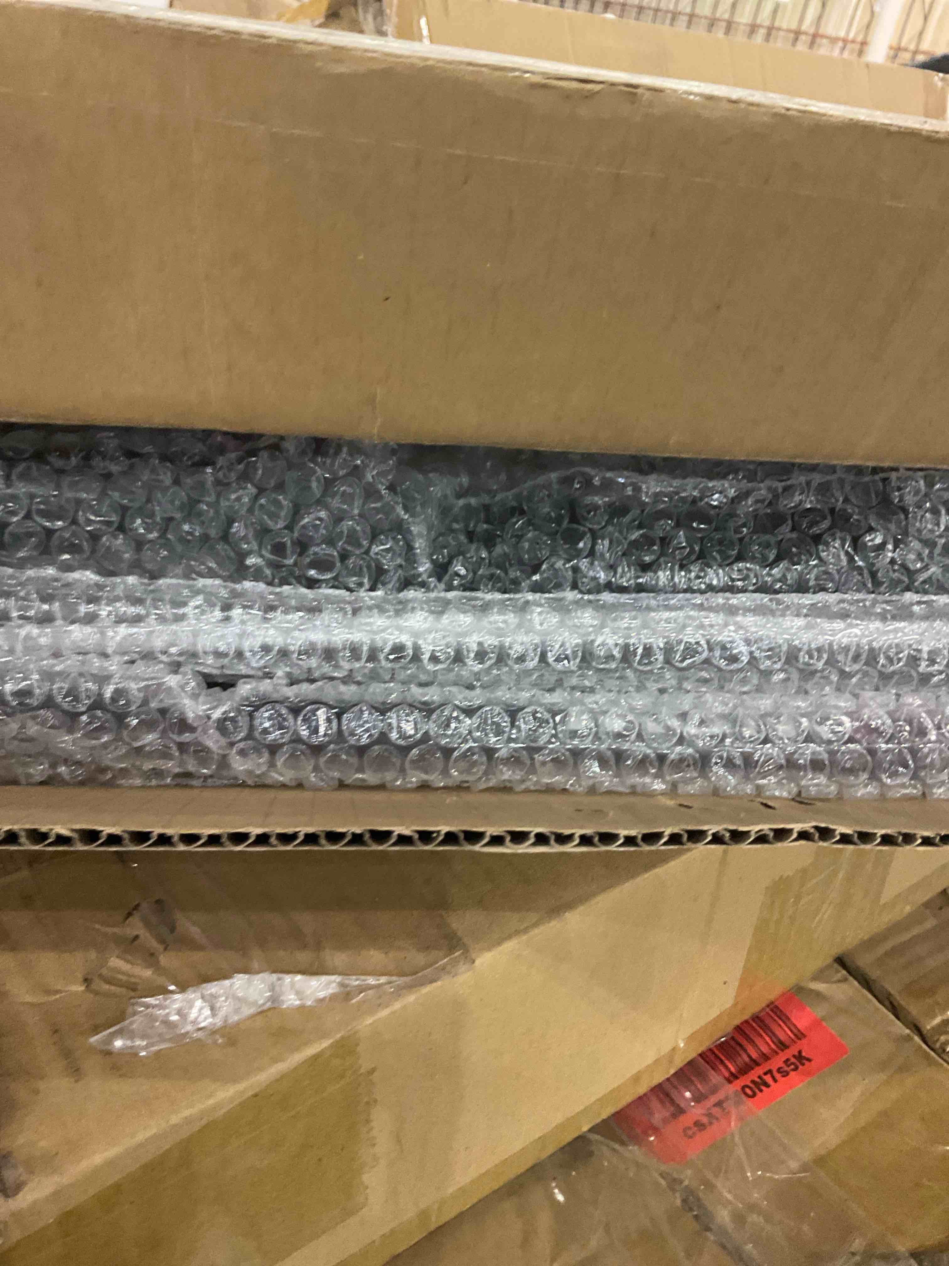 https://s3.amazonaws.com/lotting-images-prod/BargainHunt/EXS01491502_1717153846101.jpeg
