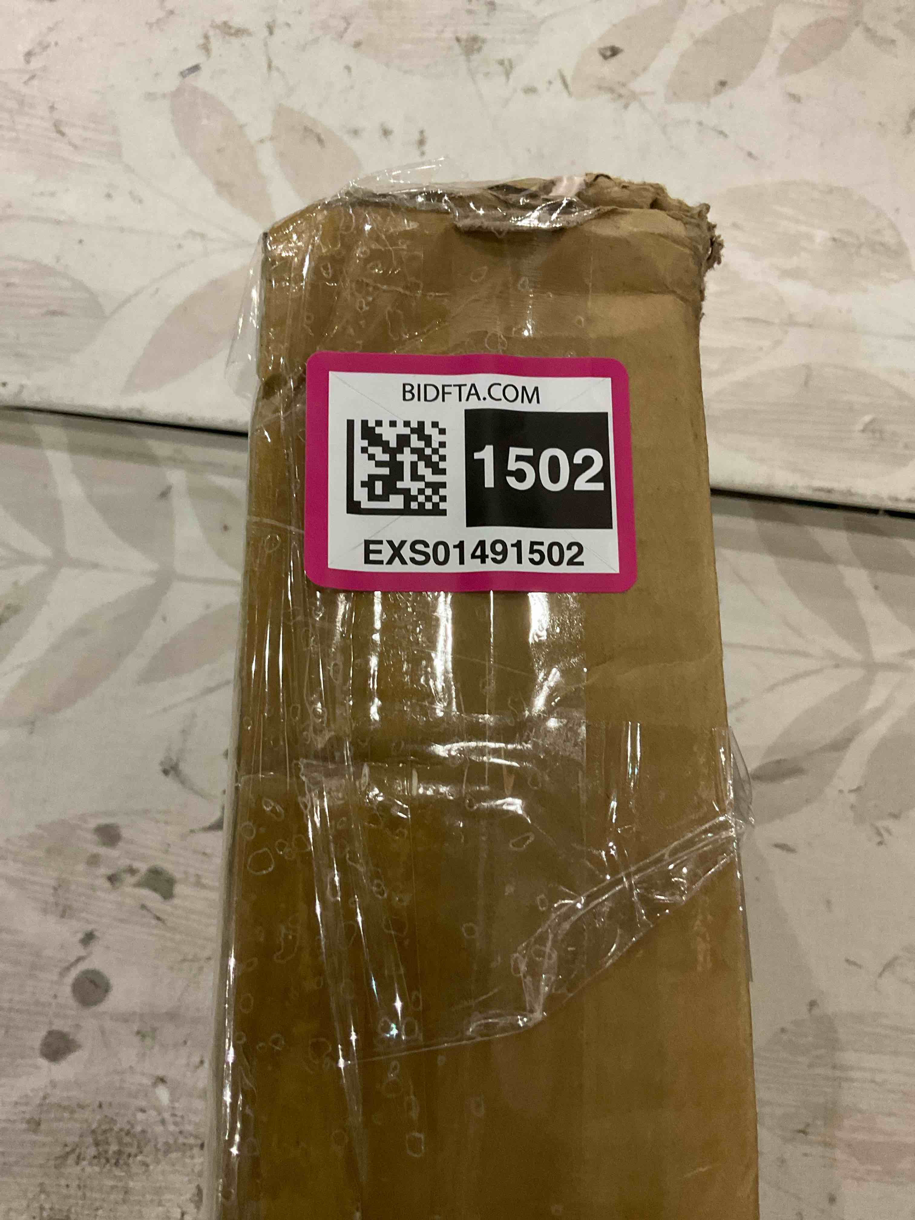 https://s3.amazonaws.com/lotting-images-prod/BargainHunt/EXS01491502_1717153891059.jpeg