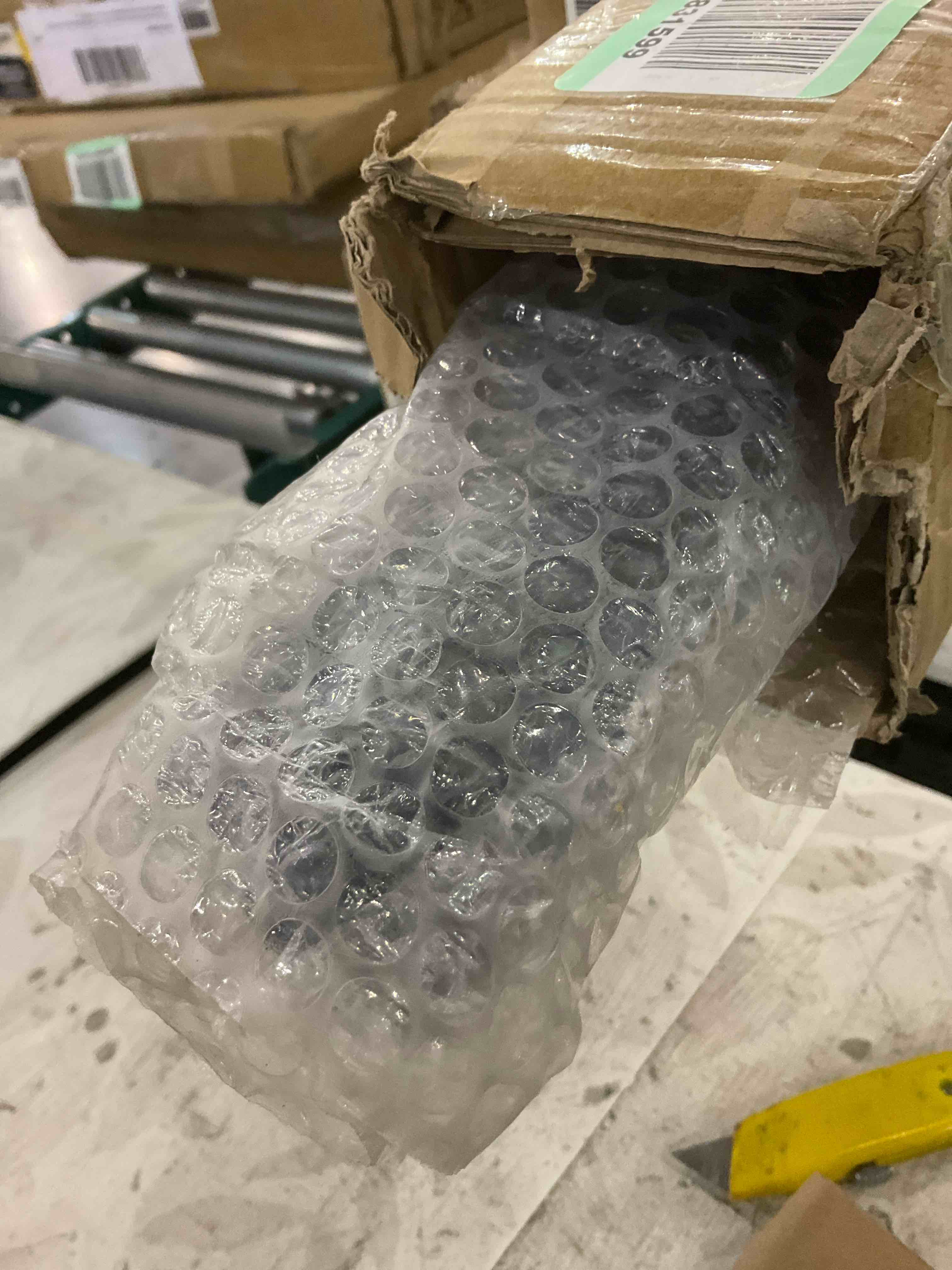 https://s3.amazonaws.com/lotting-images-prod/BargainHunt/EXS01491503_1717153925763.jpeg