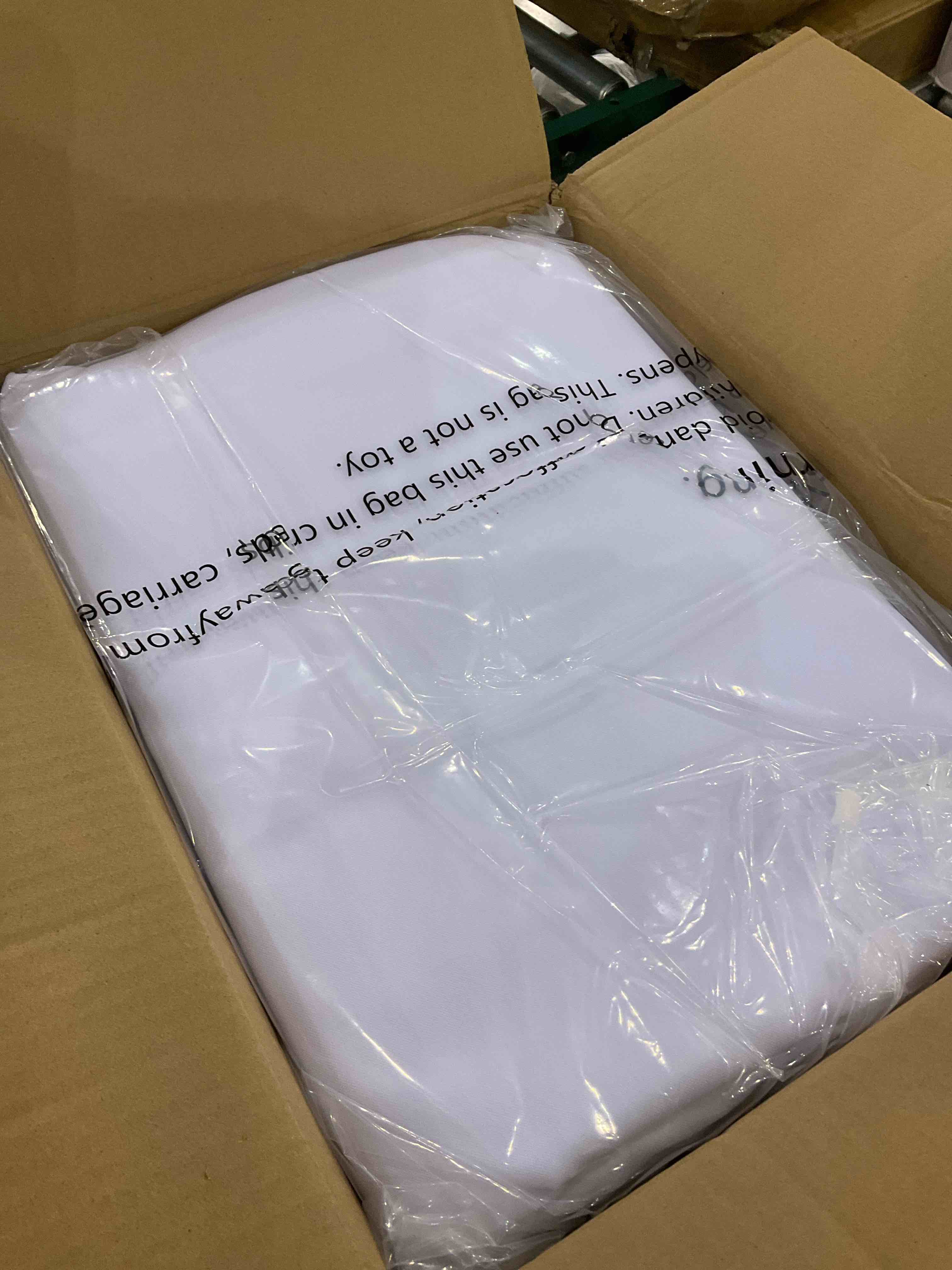 https://s3.amazonaws.com/lotting-images-prod/BargainHunt/EXS01491507_1717154251981.jpeg