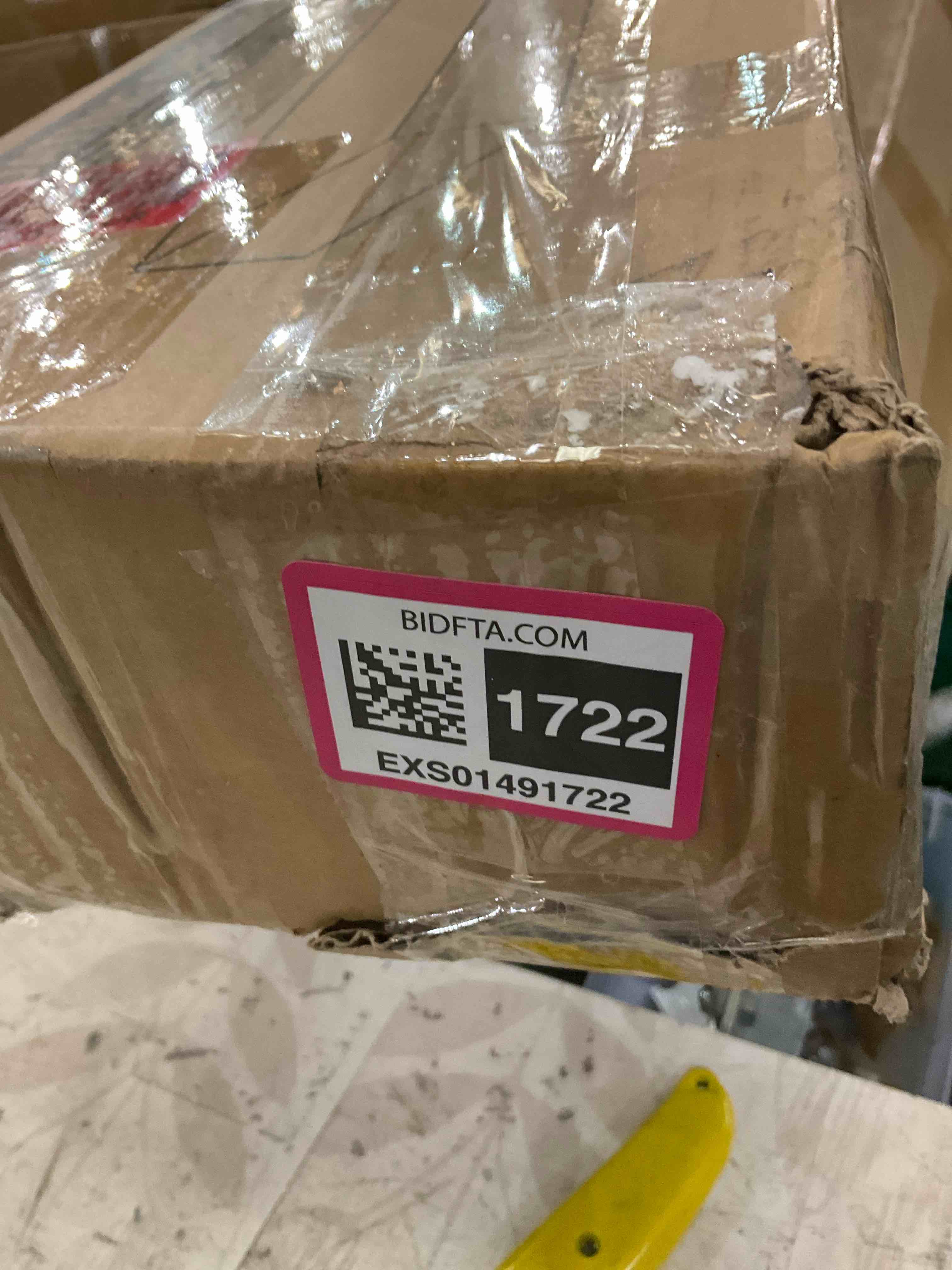https://s3.amazonaws.com/lotting-images-prod/BargainHunt/EXS01491722_1717425174847.jpeg