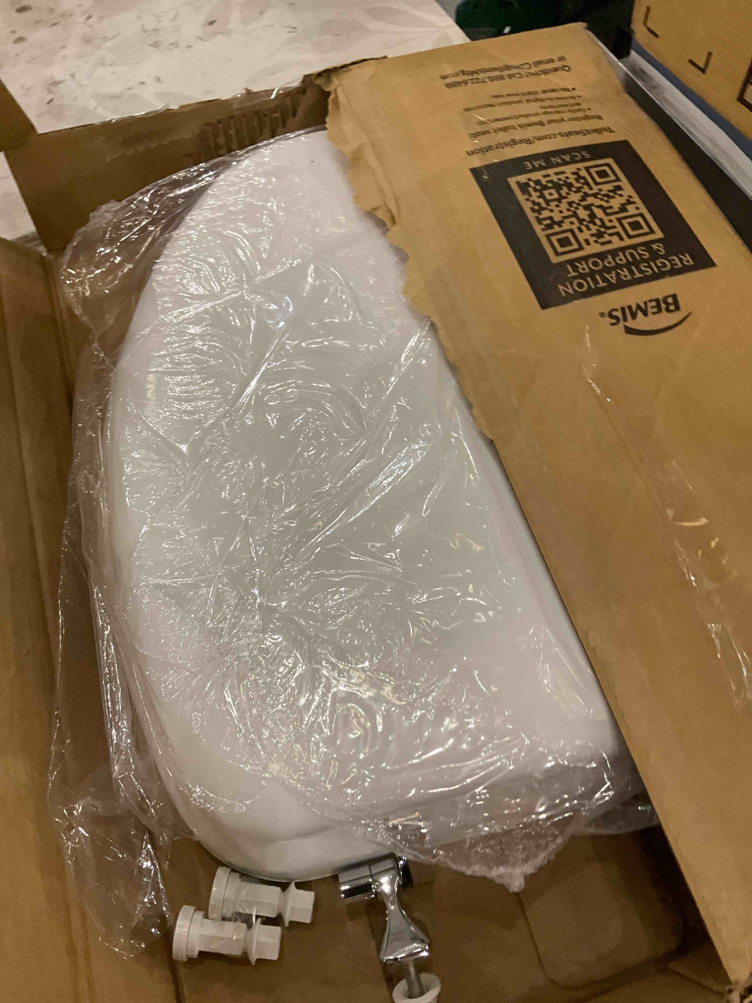 https://s3.amazonaws.com/lotting-images-prod/BargainHunt/EXS01491864_1717512039844.jpeg