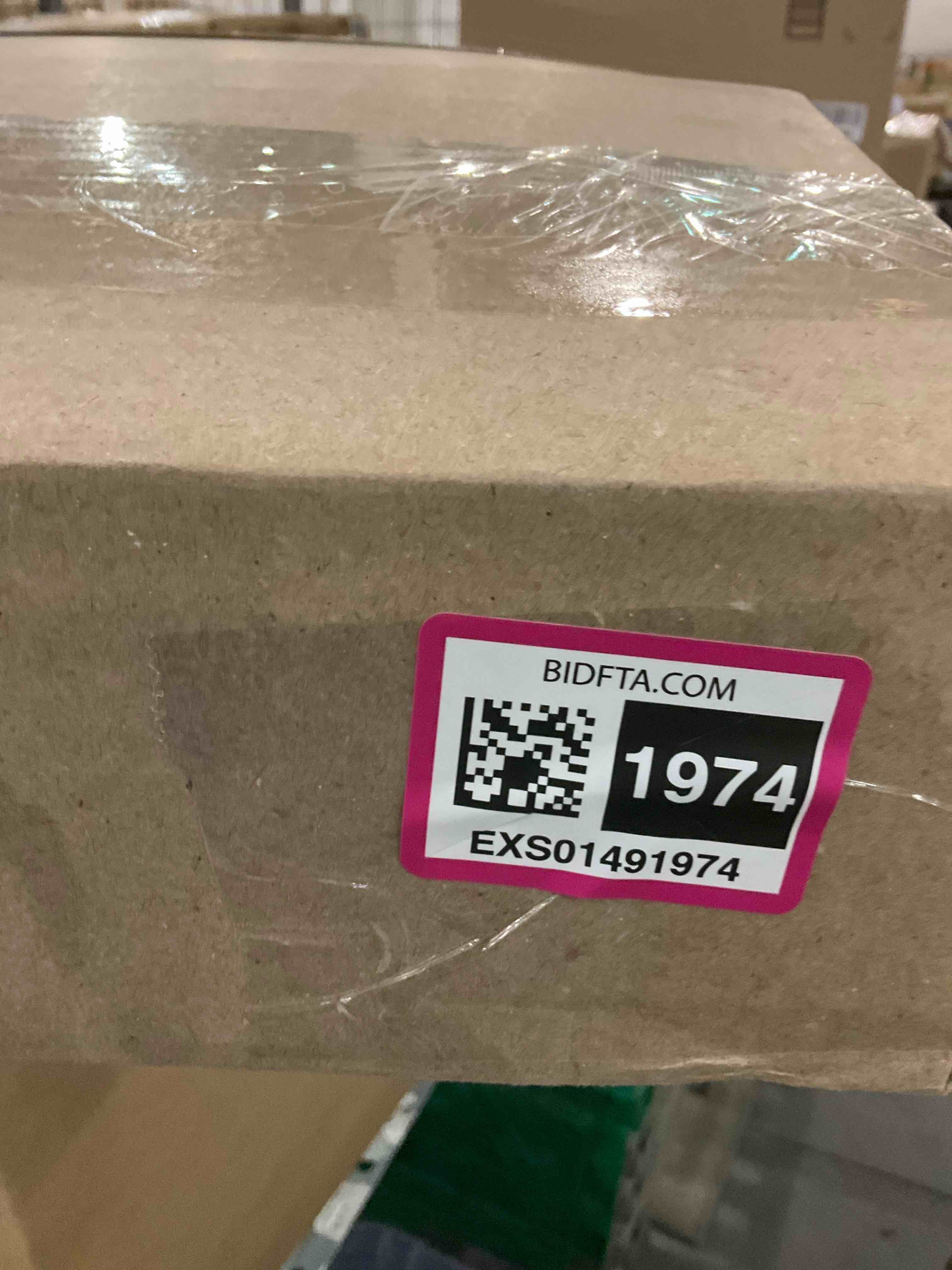 https://s3.amazonaws.com/lotting-images-prod/BargainHunt/EXS01491974_1717586497407.jpeg