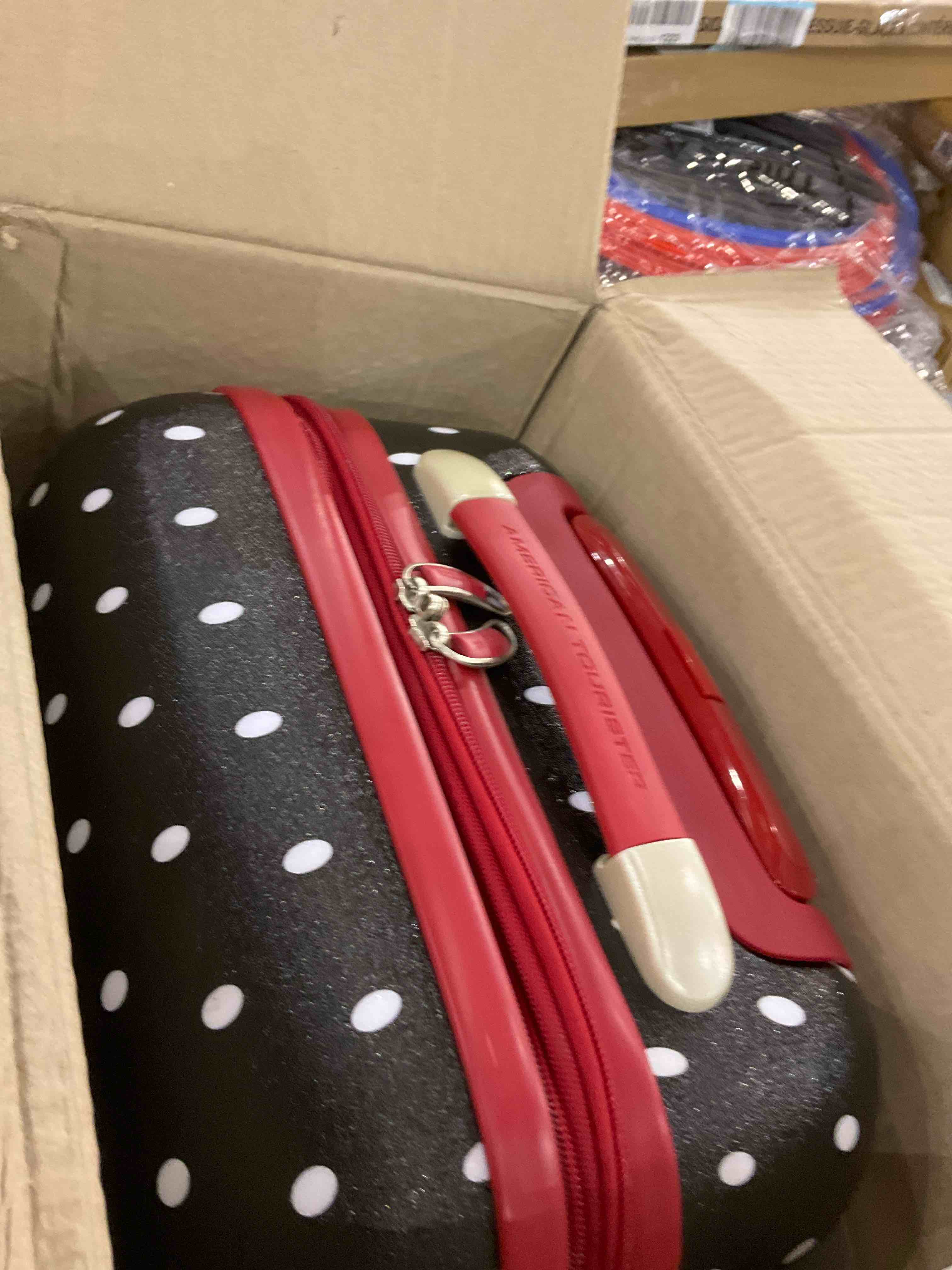 https://s3.amazonaws.com/lotting-images-prod/BargainHunt/EXS01491980_1717587129430.jpeg