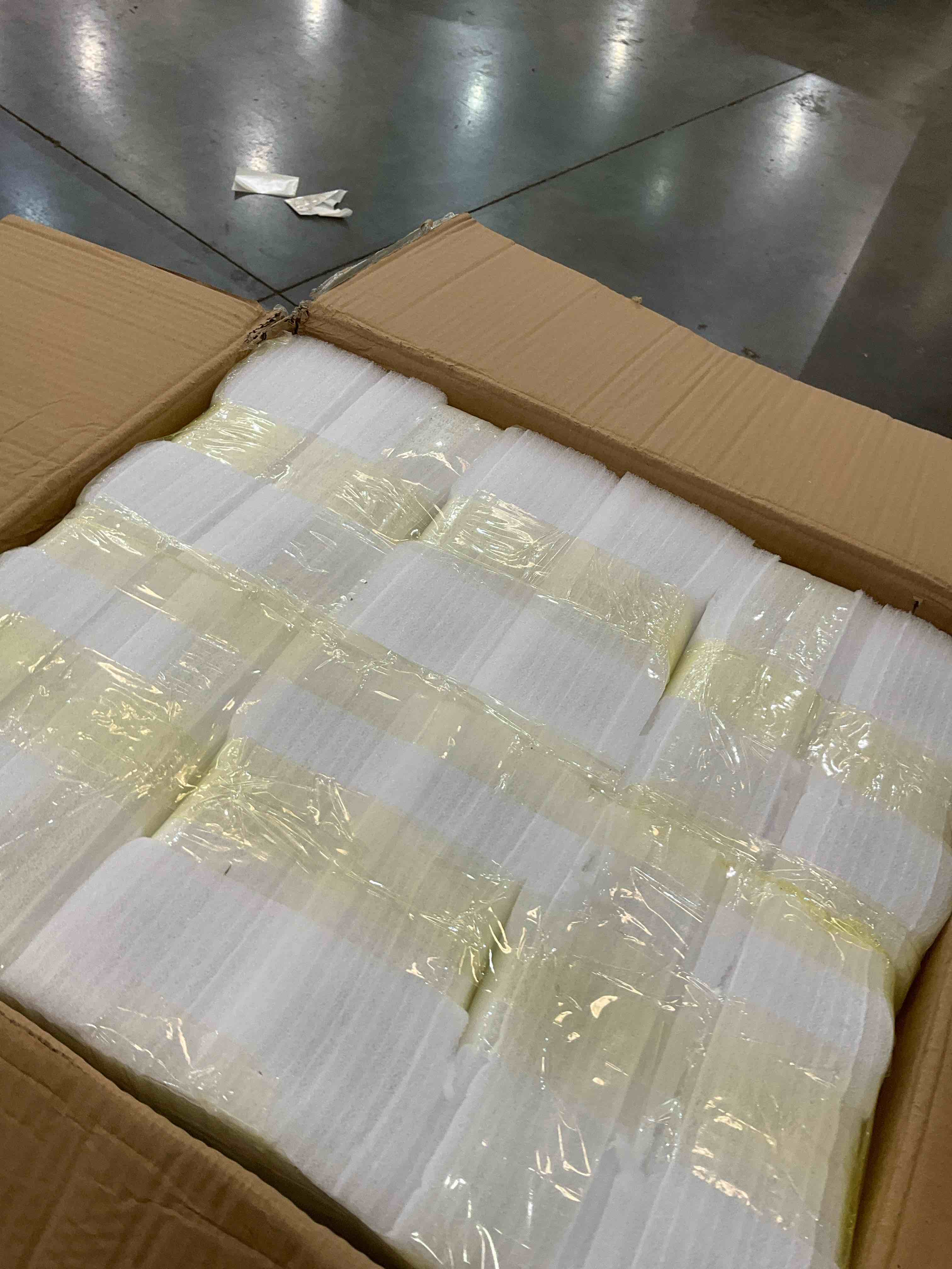 https://s3.amazonaws.com/lotting-images-prod/BargainHunt/EXS01492049_1717095571055.jpeg