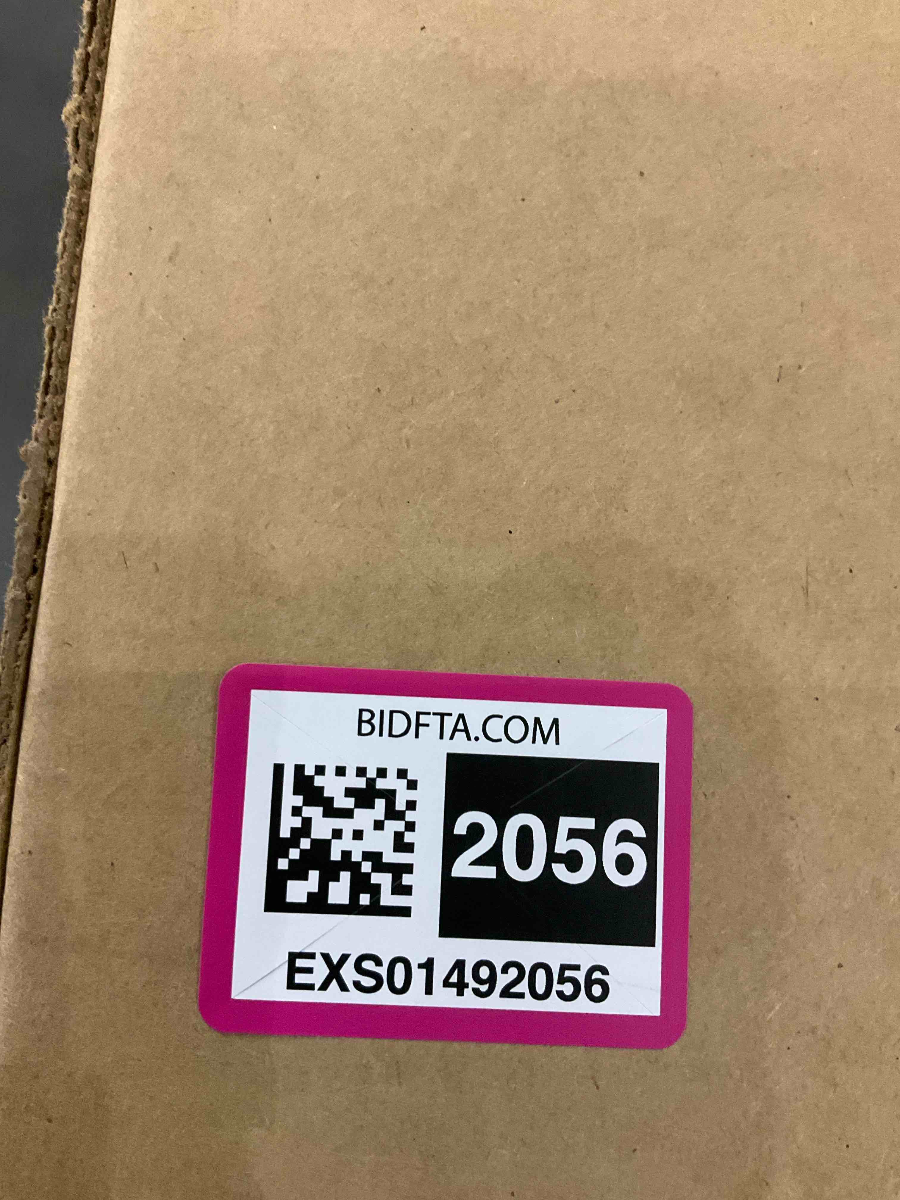 https://s3.amazonaws.com/lotting-images-prod/BargainHunt/EXS01492056_1717154276969.jpeg