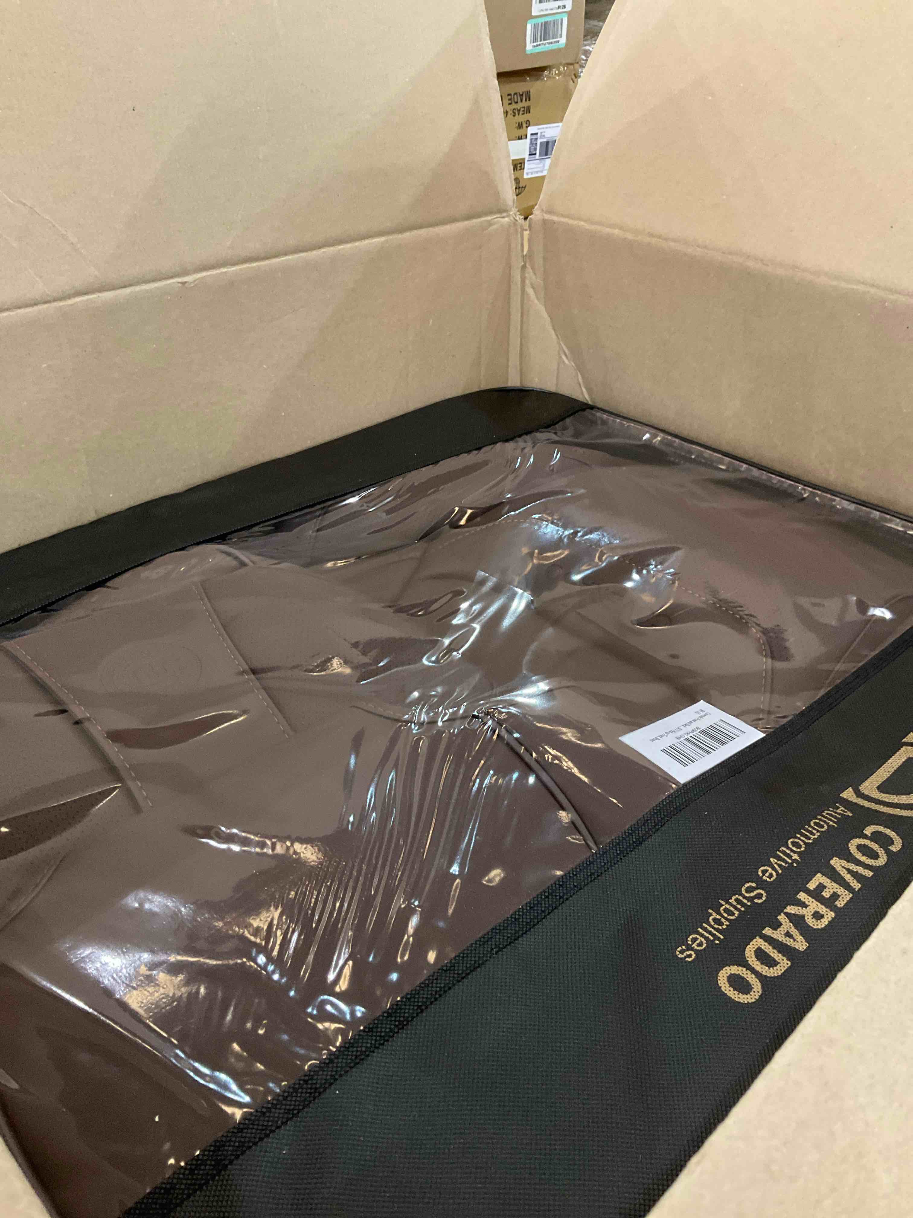 https://s3.amazonaws.com/lotting-images-prod/BargainHunt/EXS01492248_1717422240407.jpeg