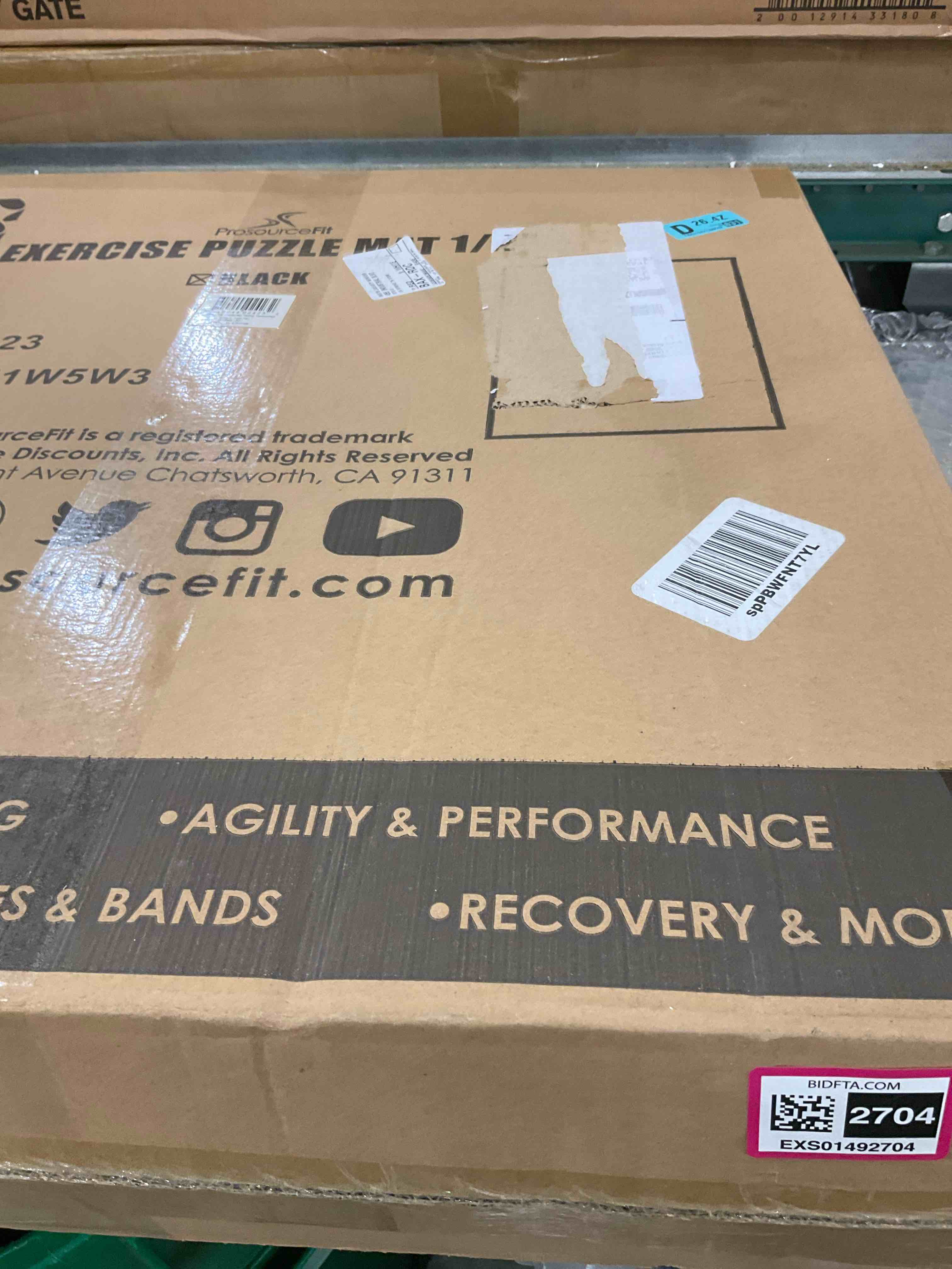 https://s3.amazonaws.com/lotting-images-prod/BargainHunt/EXS01492704_1718040041045.jpeg
