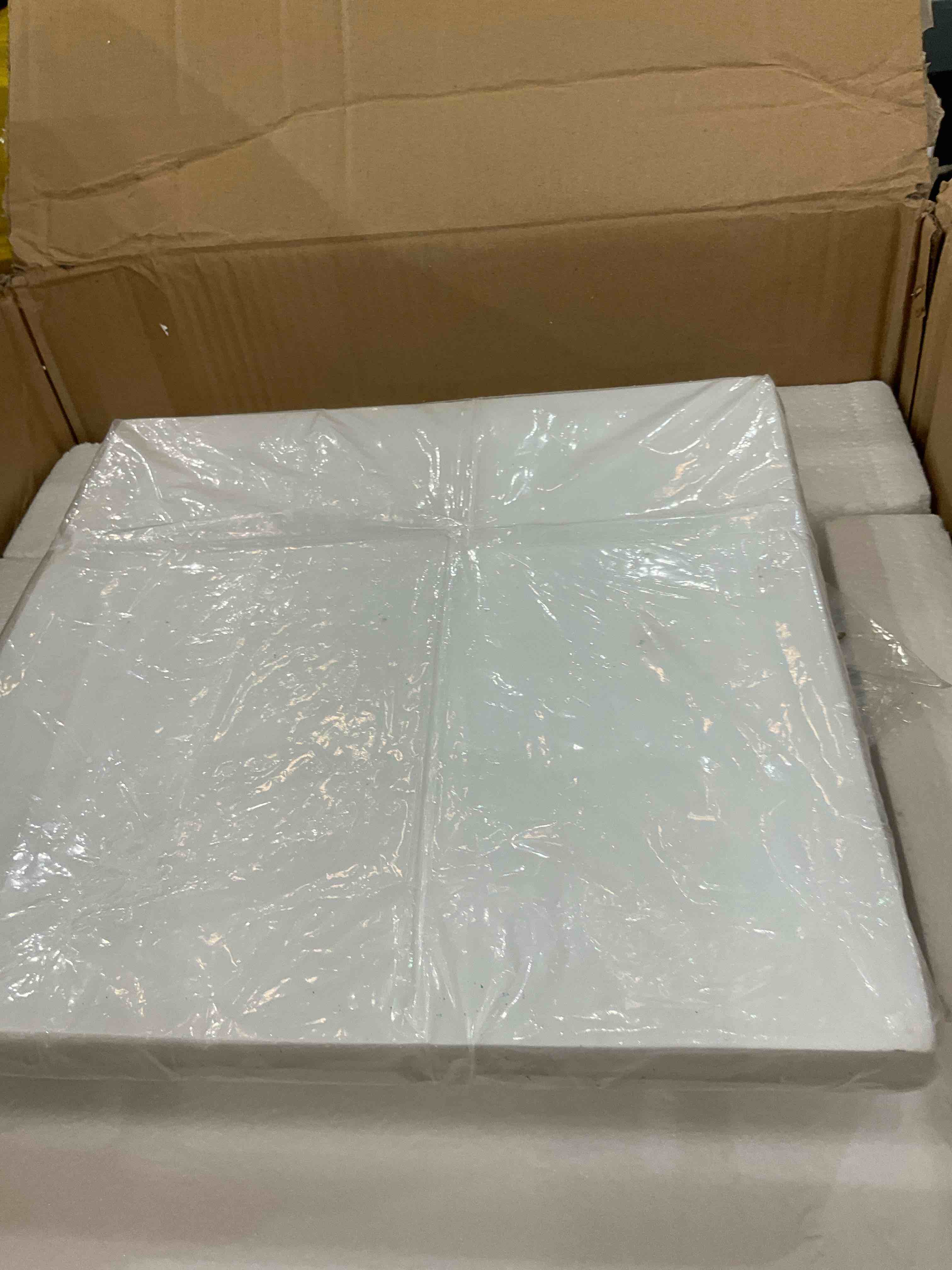 https://s3.amazonaws.com/lotting-images-prod/BargainHunt/EXS01492718_1718045277867.jpeg
