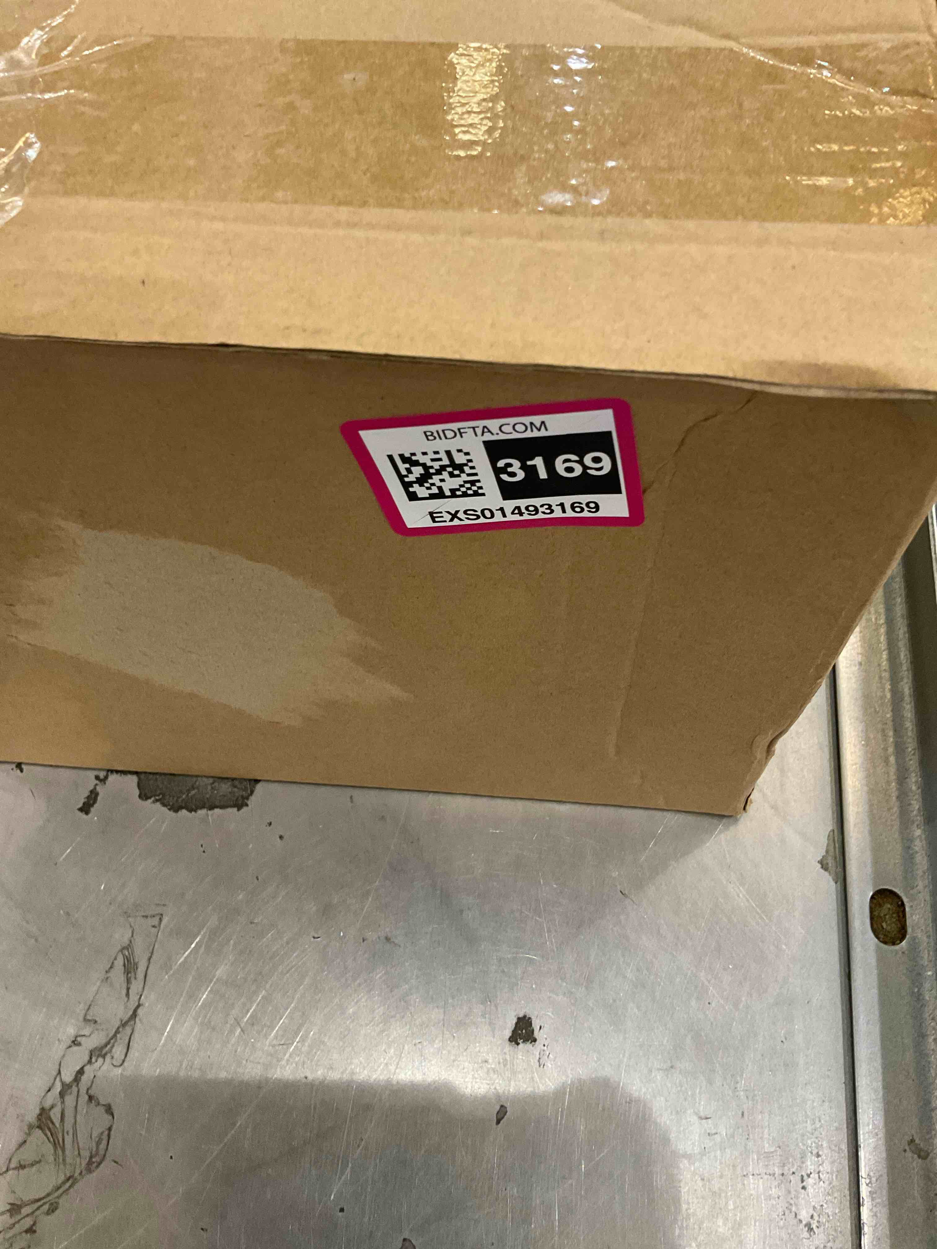 https://s3.amazonaws.com/lotting-images-prod/BargainHunt/EXS01493169_1716389739106.jpeg