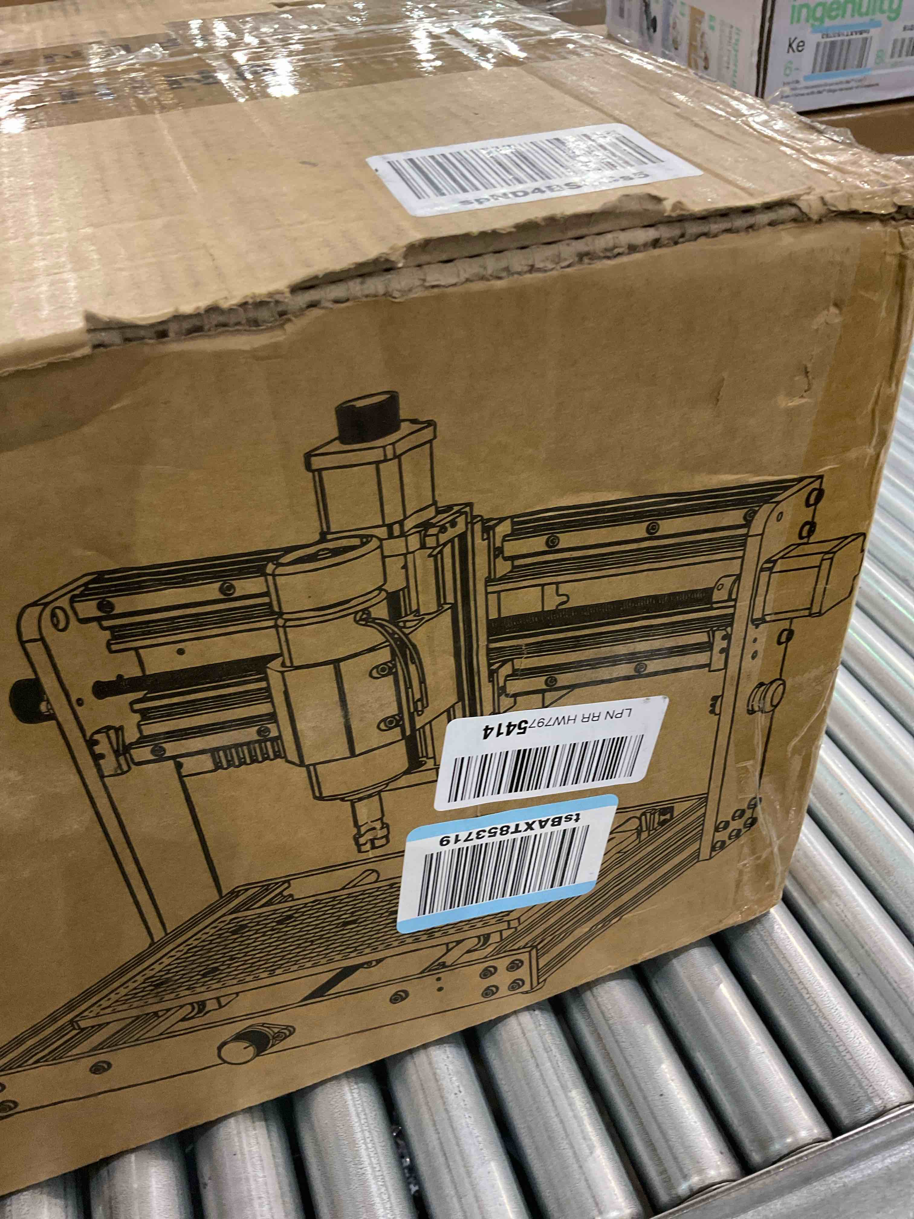 https://s3.amazonaws.com/lotting-images-prod/BargainHunt/EXS01493463_1716898396606.jpeg
