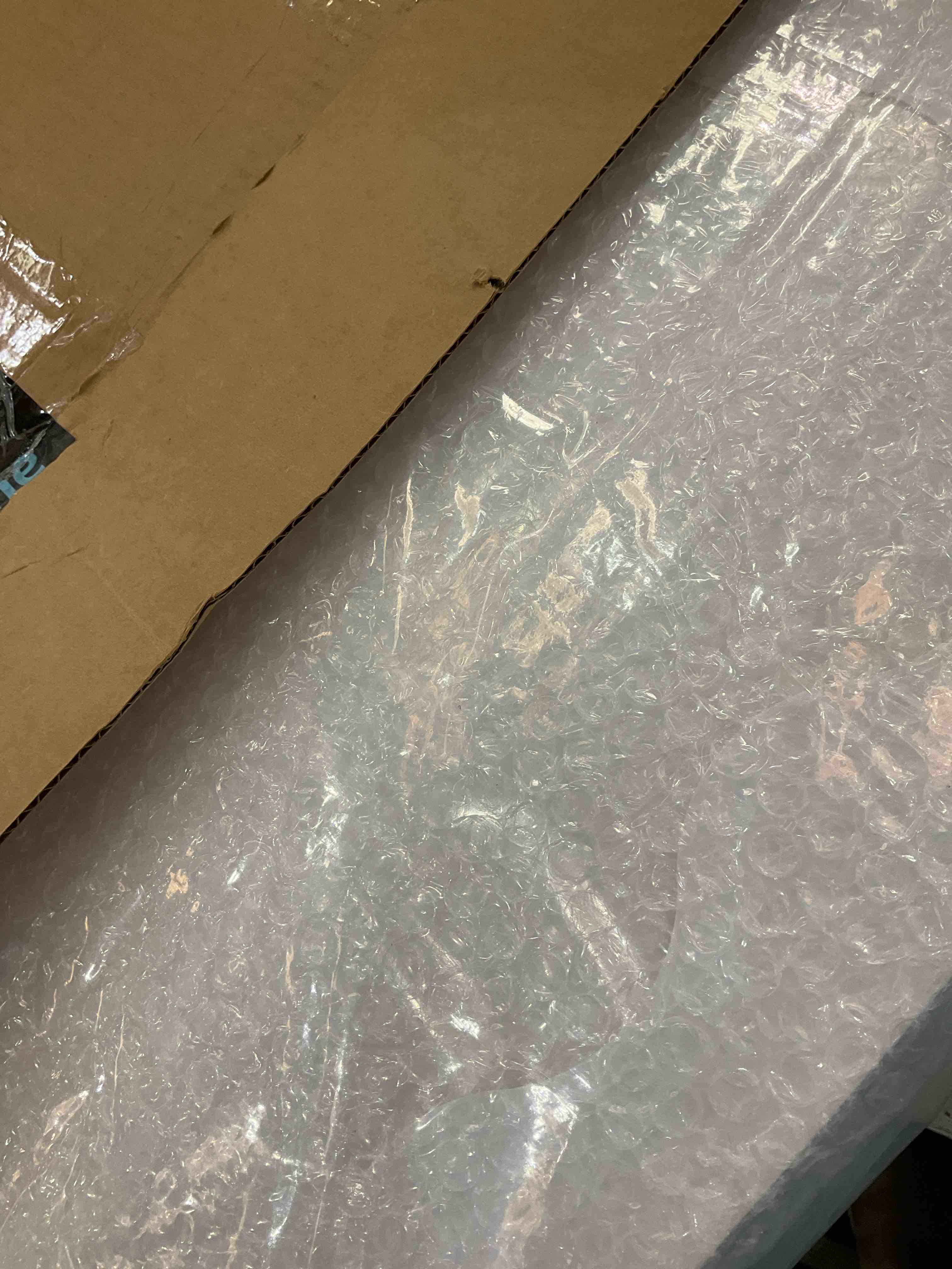 https://s3.amazonaws.com/lotting-images-prod/BargainHunt/EXS01493512_1721058208061.jpeg