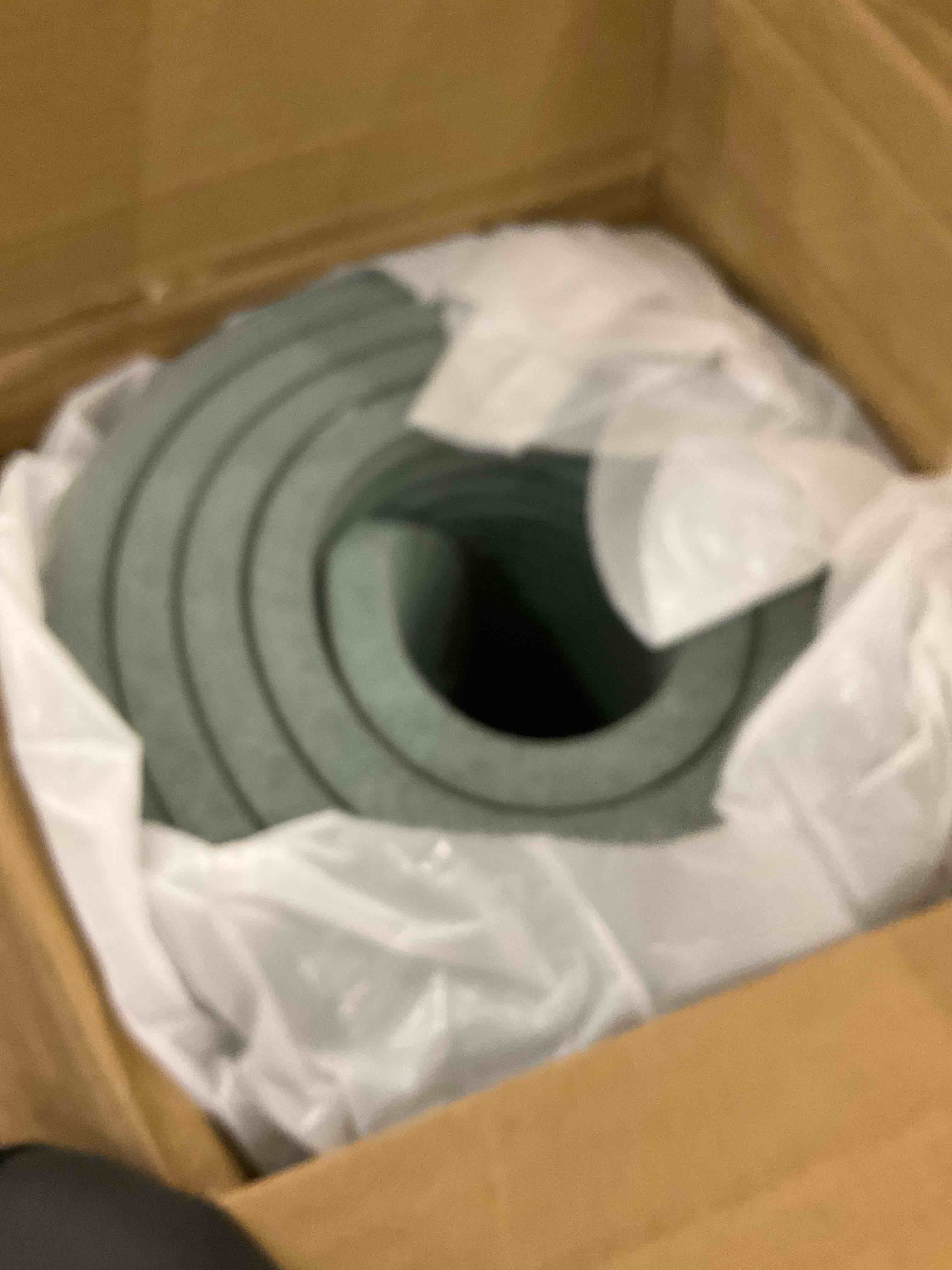 https://s3.amazonaws.com/lotting-images-prod/BargainHunt/EXS01493620_1721140329918.jpeg
