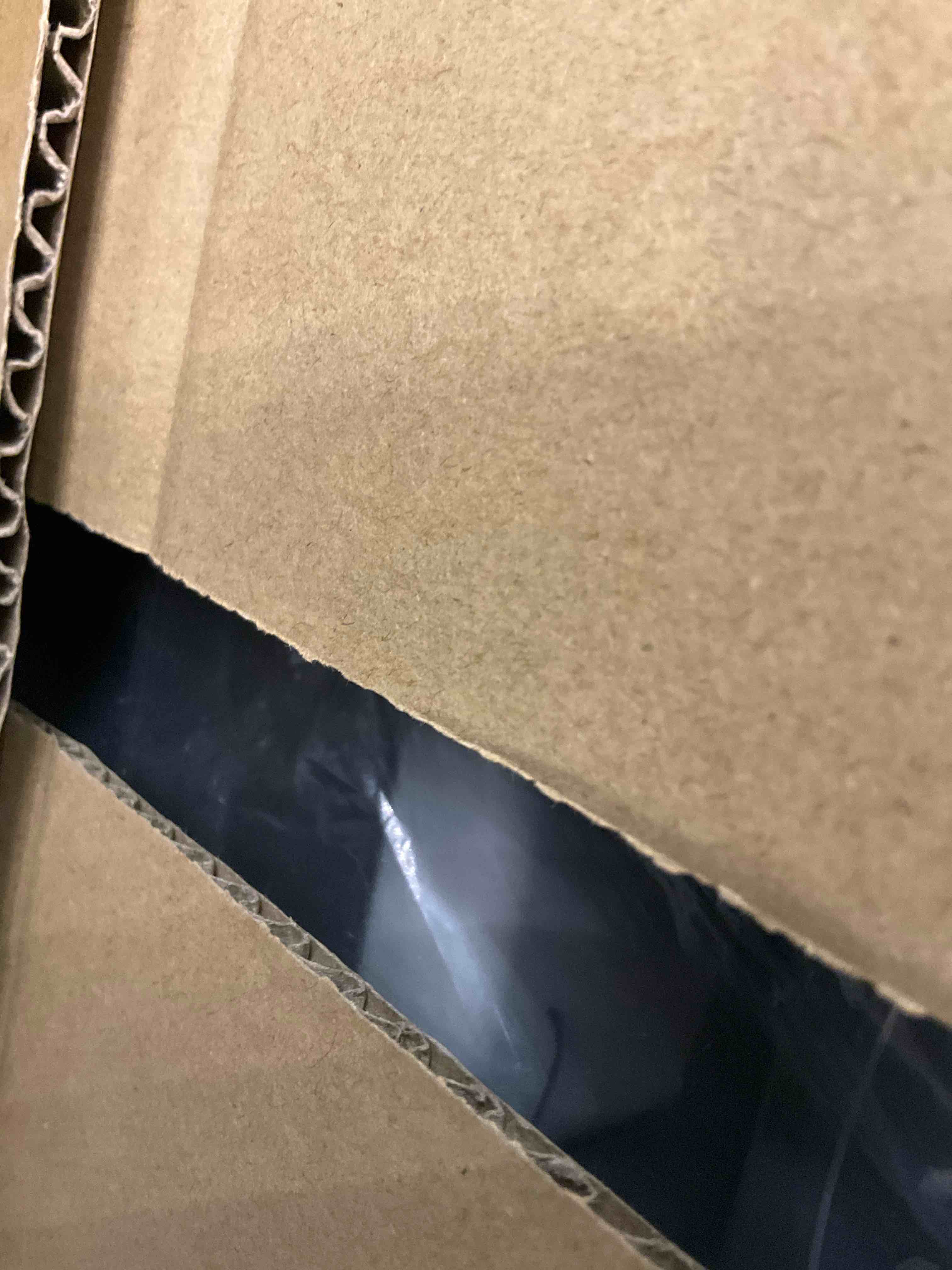 https://s3.amazonaws.com/lotting-images-prod/BargainHunt/EXS01494339_1717168288274.jpeg