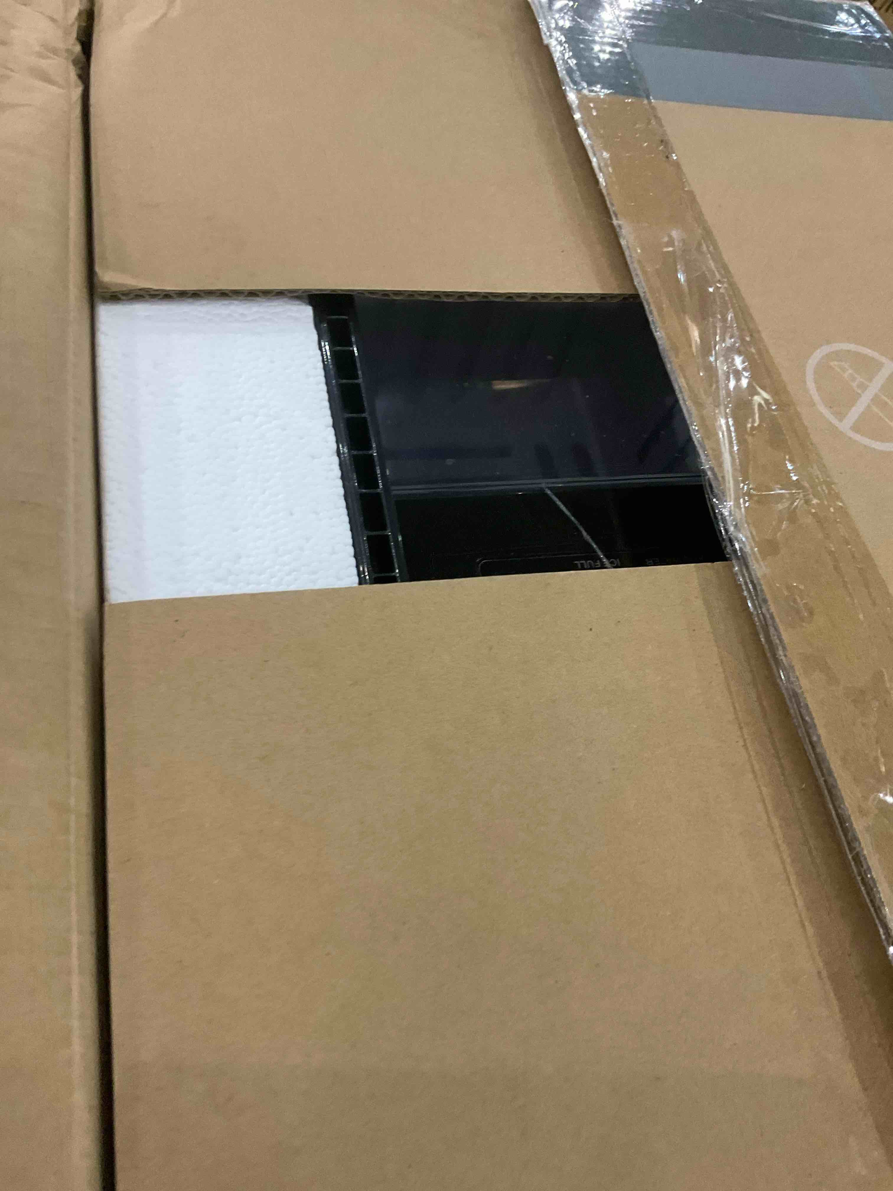 https://s3.amazonaws.com/lotting-images-prod/BargainHunt/EXS01494463_1717502052858.jpeg