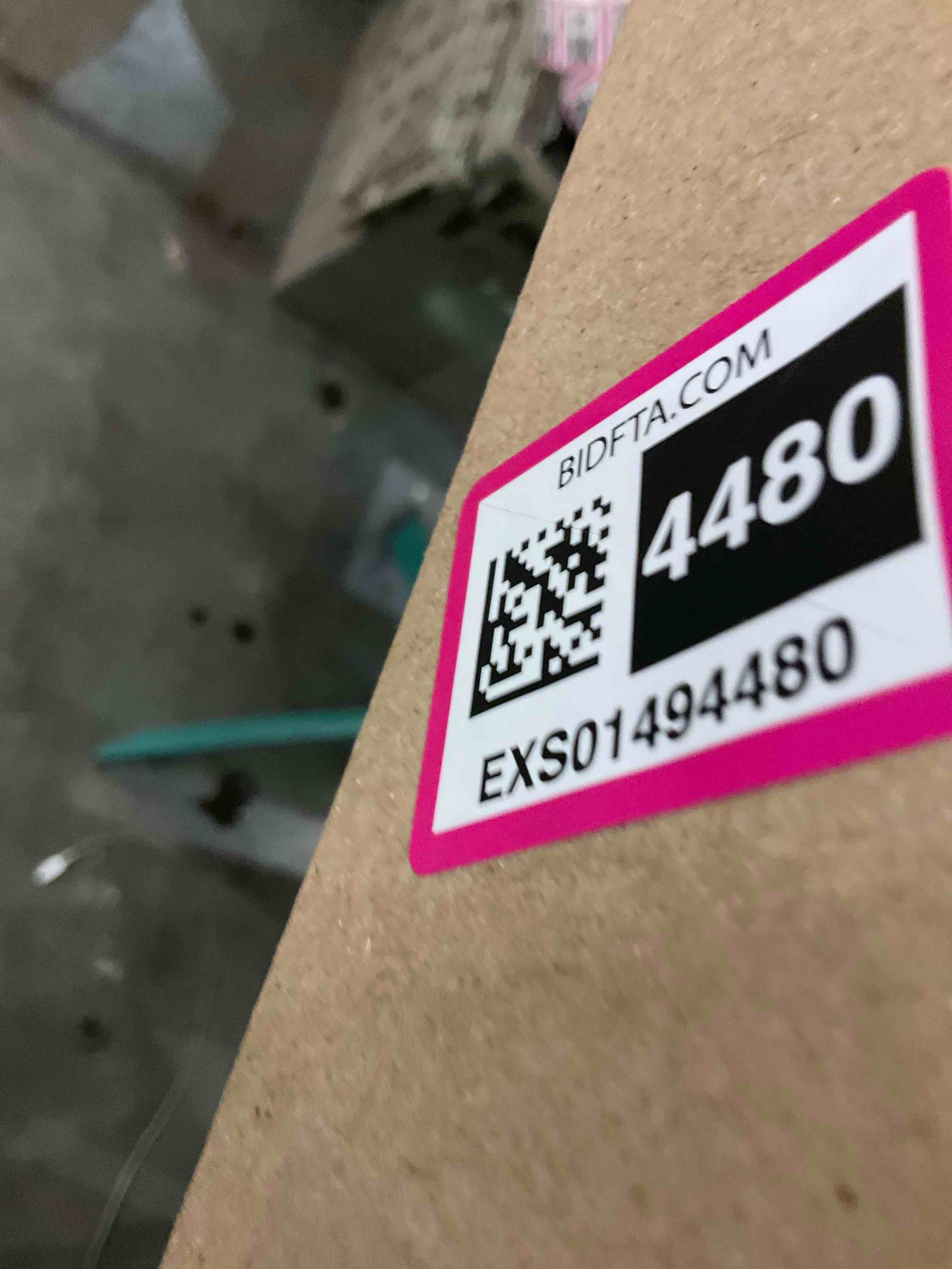 https://s3.amazonaws.com/lotting-images-prod/BargainHunt/EXS01494480_1717504588499.jpeg