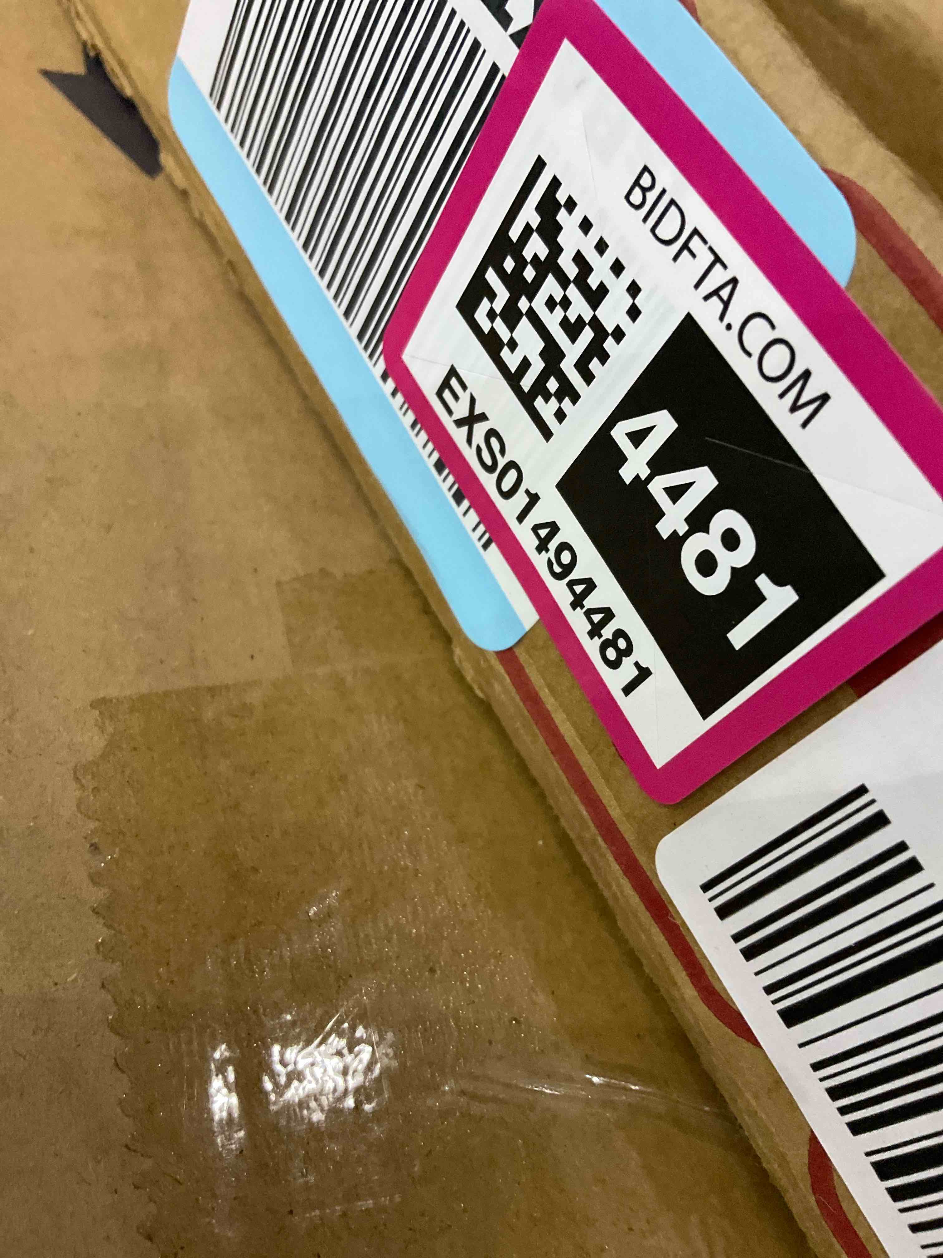 https://s3.amazonaws.com/lotting-images-prod/BargainHunt/EXS01494481_1717504759813.jpeg