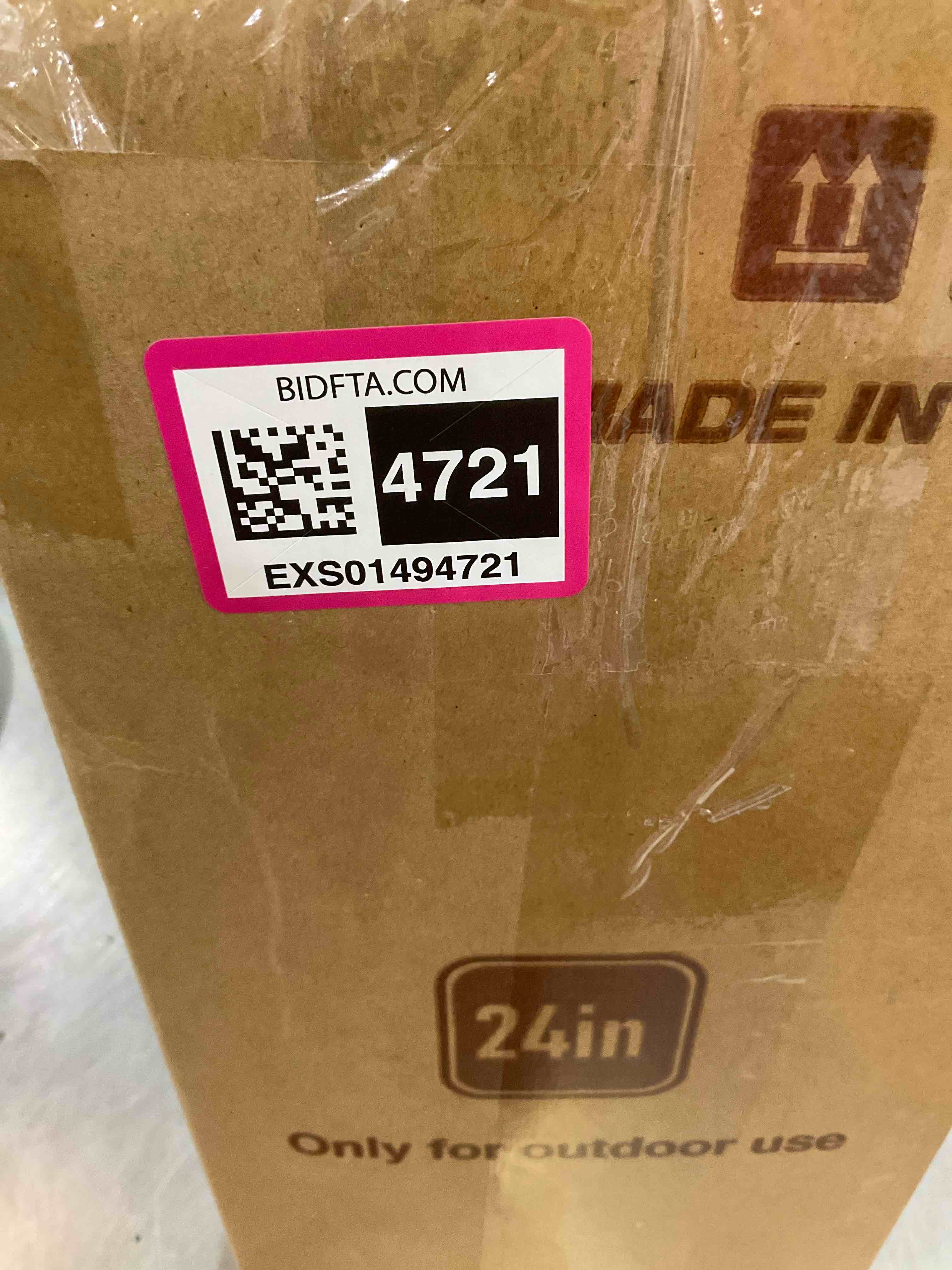 https://s3.amazonaws.com/lotting-images-prod/BargainHunt/EXS01494721_1717425739399.jpeg