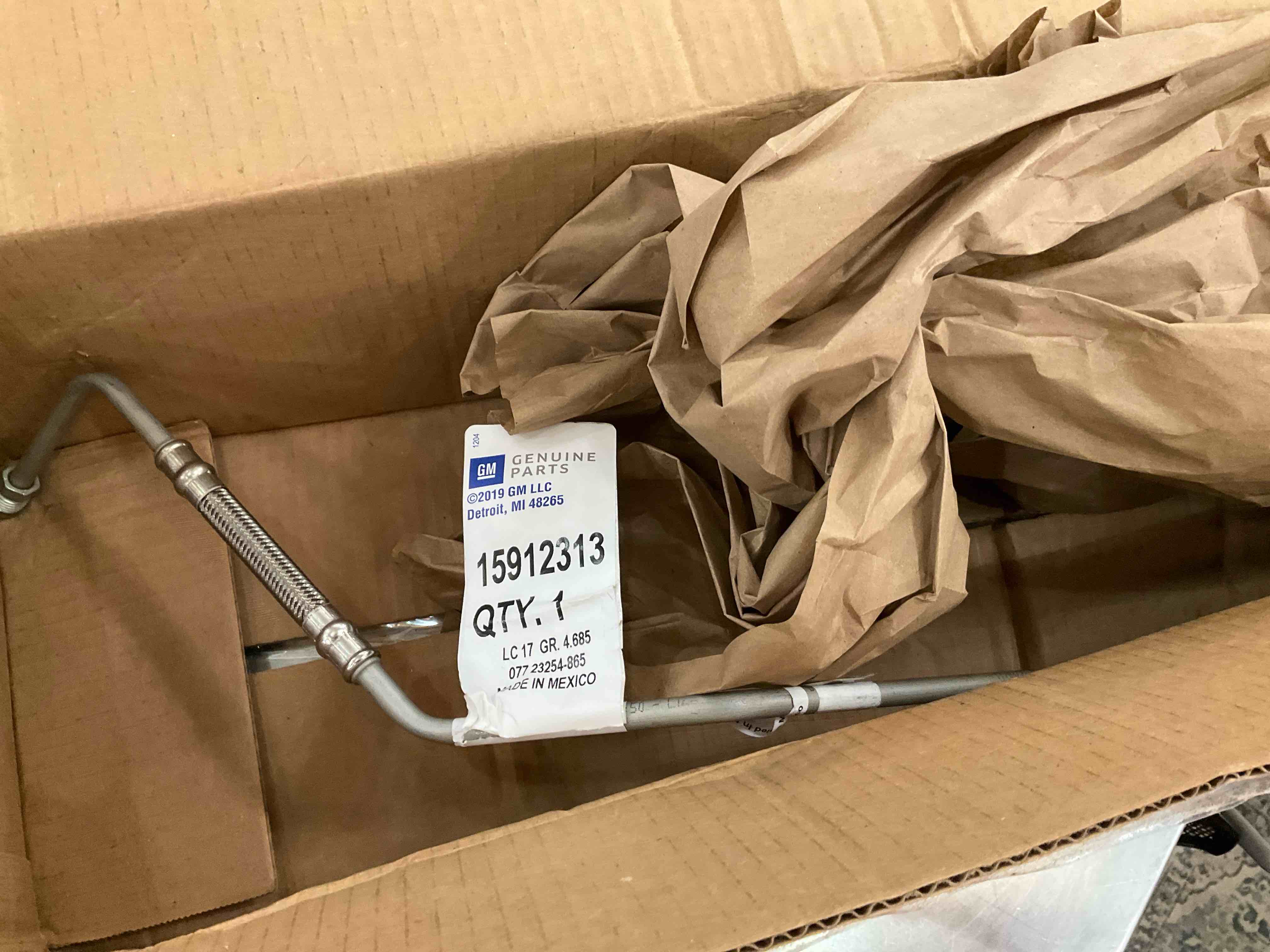 https://s3.amazonaws.com/lotting-images-prod/BargainHunt/EXS01494785_1717439023737.jpeg