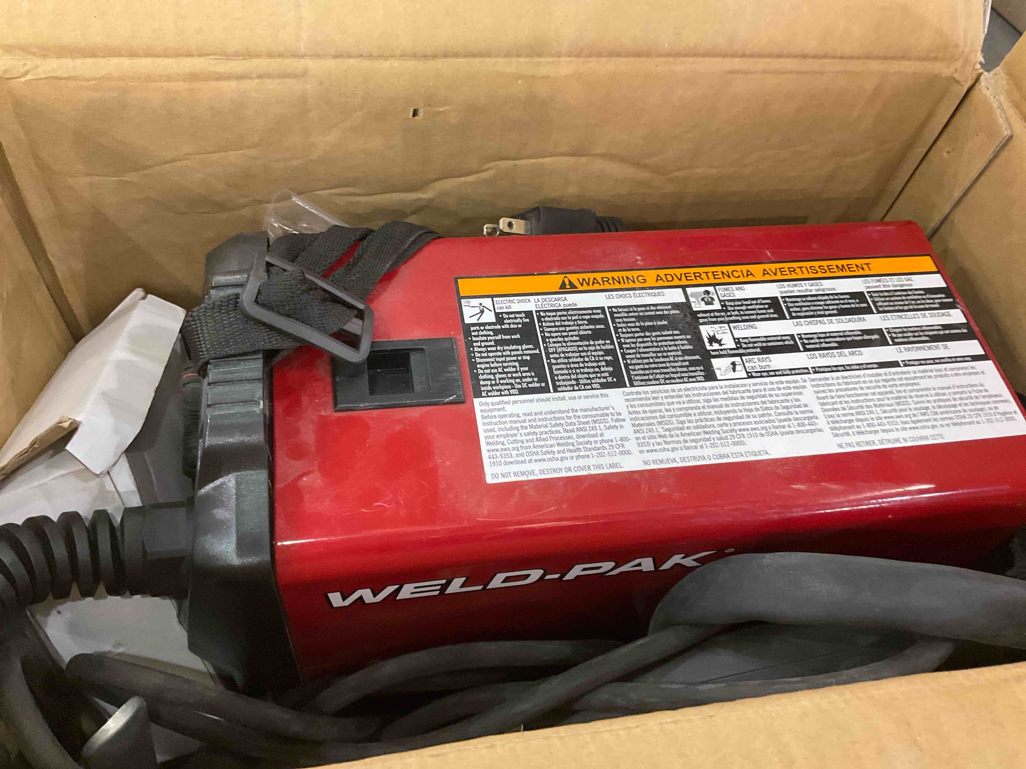 https://s3.amazonaws.com/lotting-images-prod/BargainHunt/EXS01494872_1717511355161.jpeg