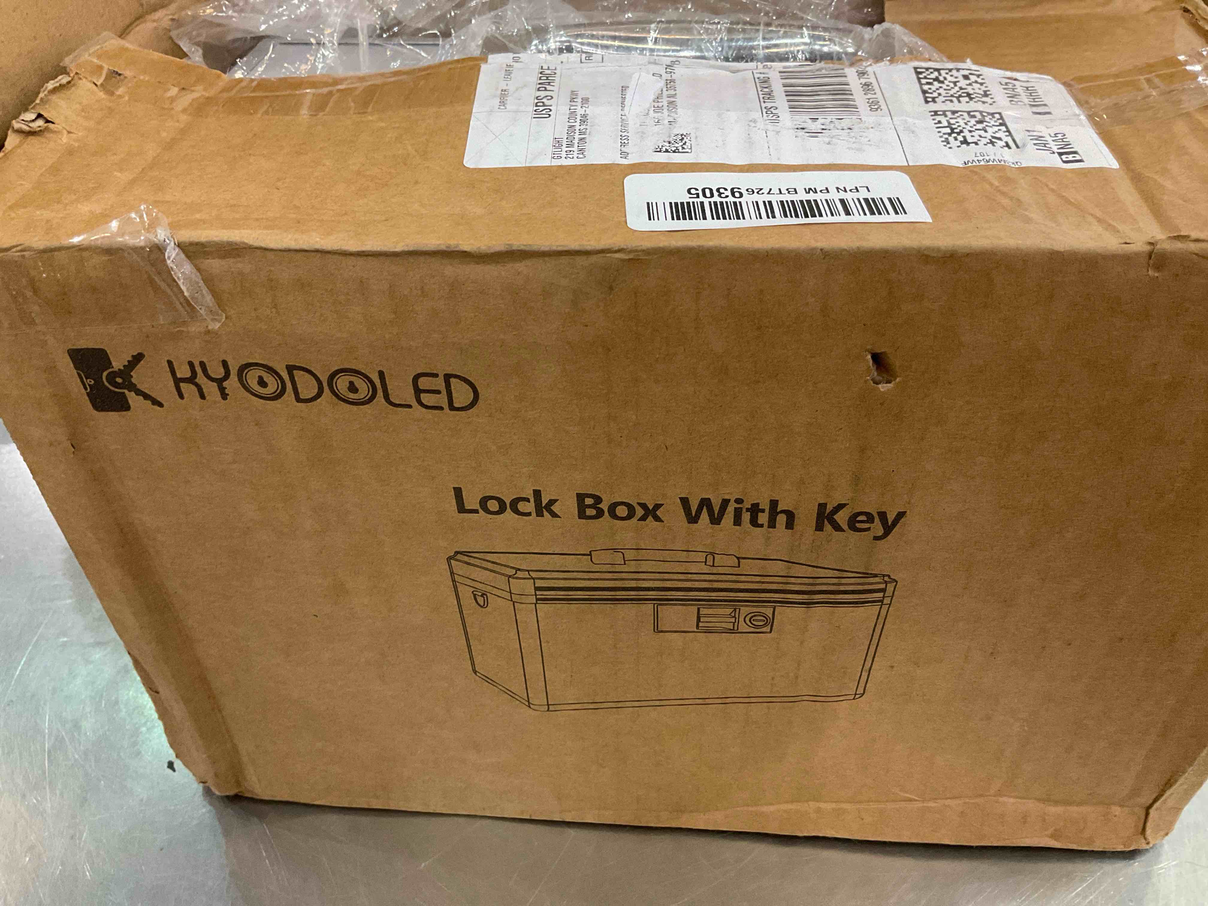 https://s3.amazonaws.com/lotting-images-prod/BargainHunt/EXS01495038_1716229873999.jpeg