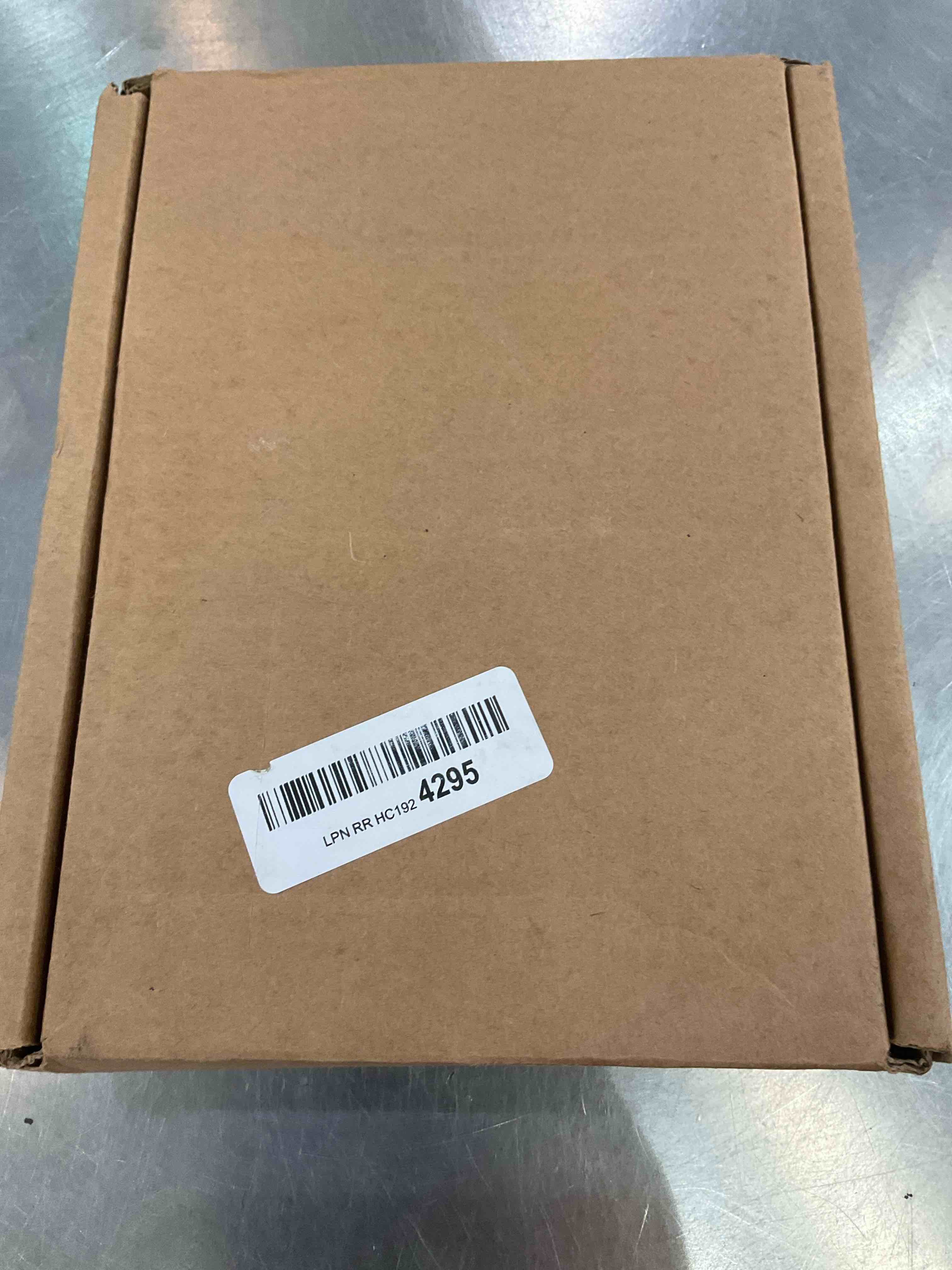 https://s3.amazonaws.com/lotting-images-prod/BargainHunt/EXS01495044_1716230692825.jpeg