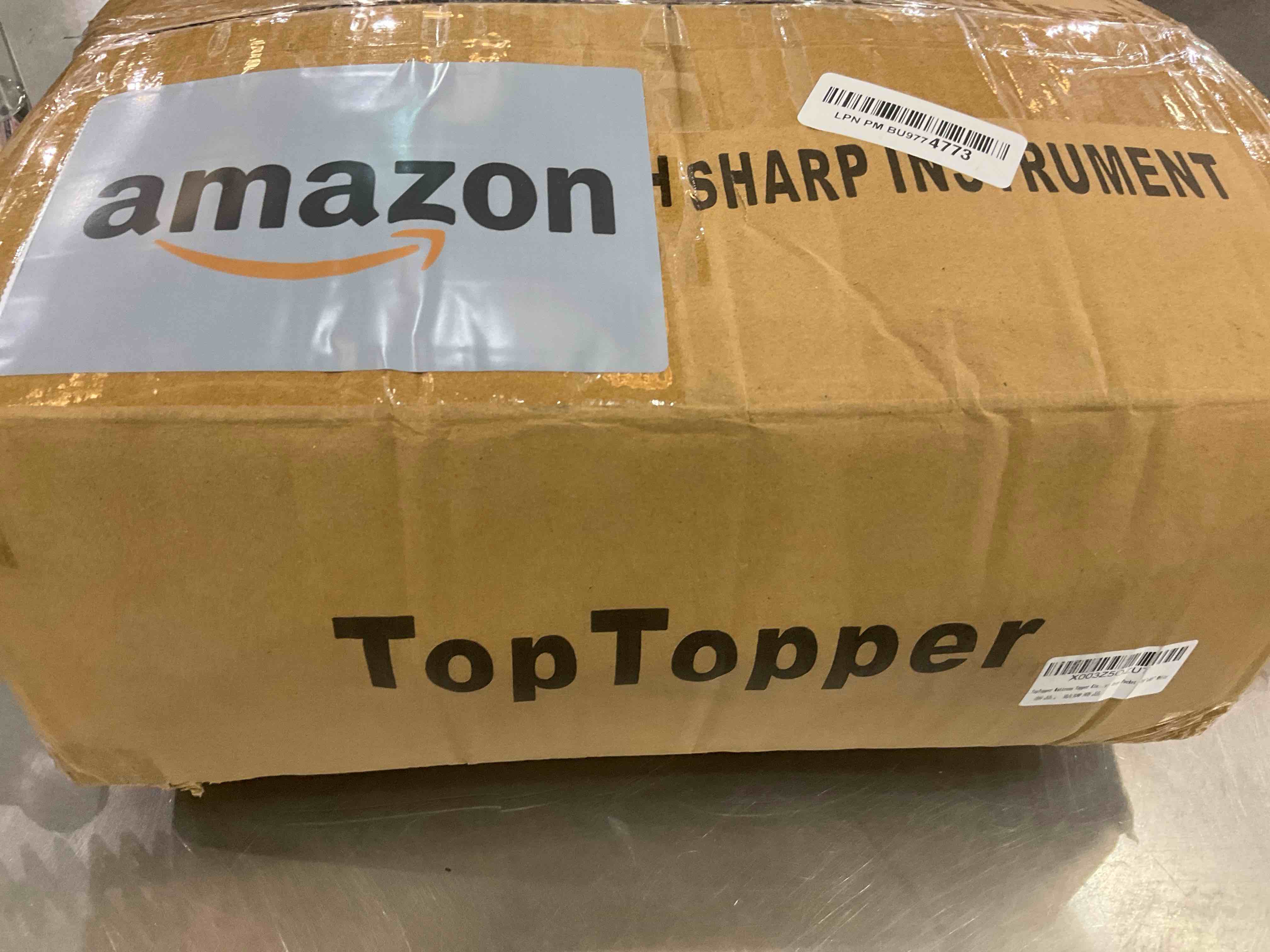 https://s3.amazonaws.com/lotting-images-prod/BargainHunt/EXS01495142_1716301790171.jpeg