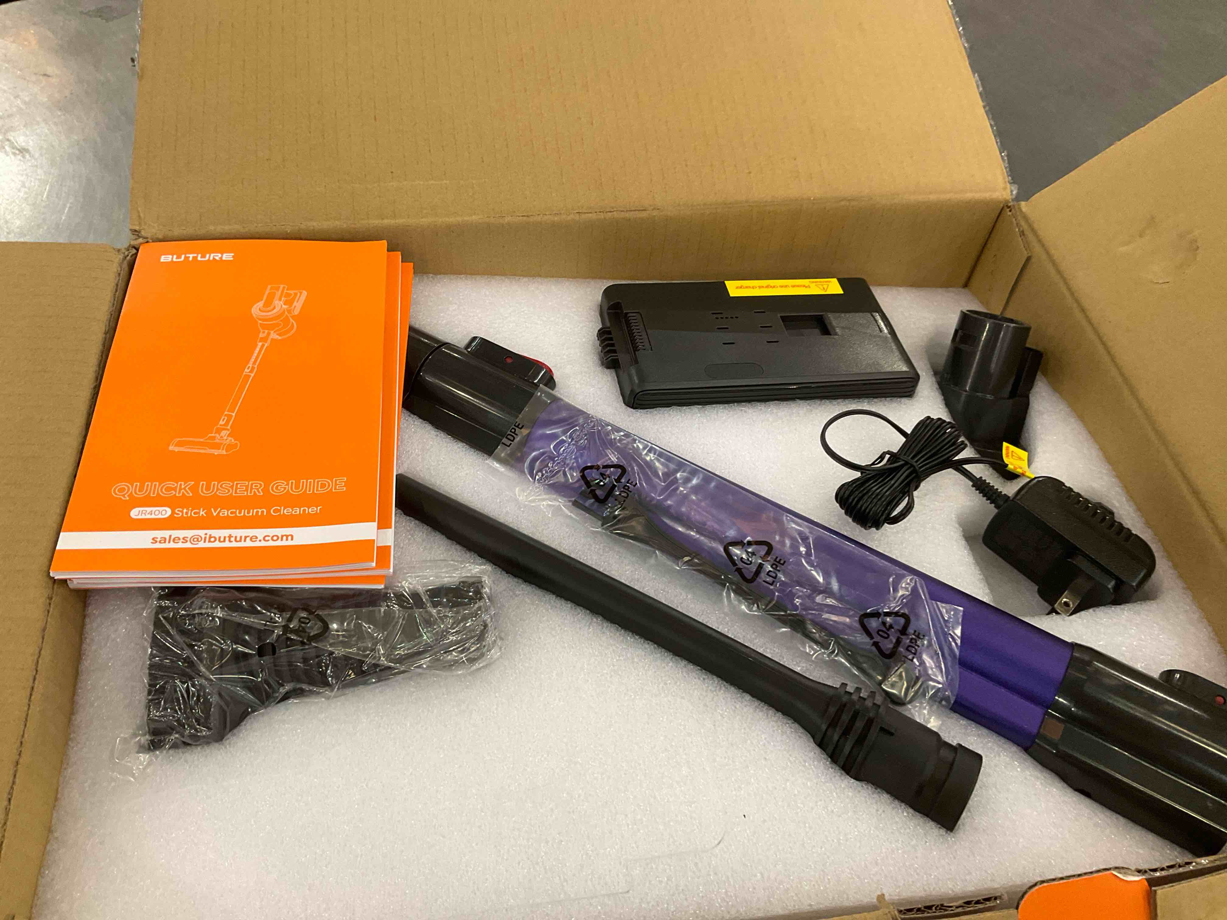 https://s3.amazonaws.com/lotting-images-prod/BargainHunt/EXS01495146_1716302757071.jpeg