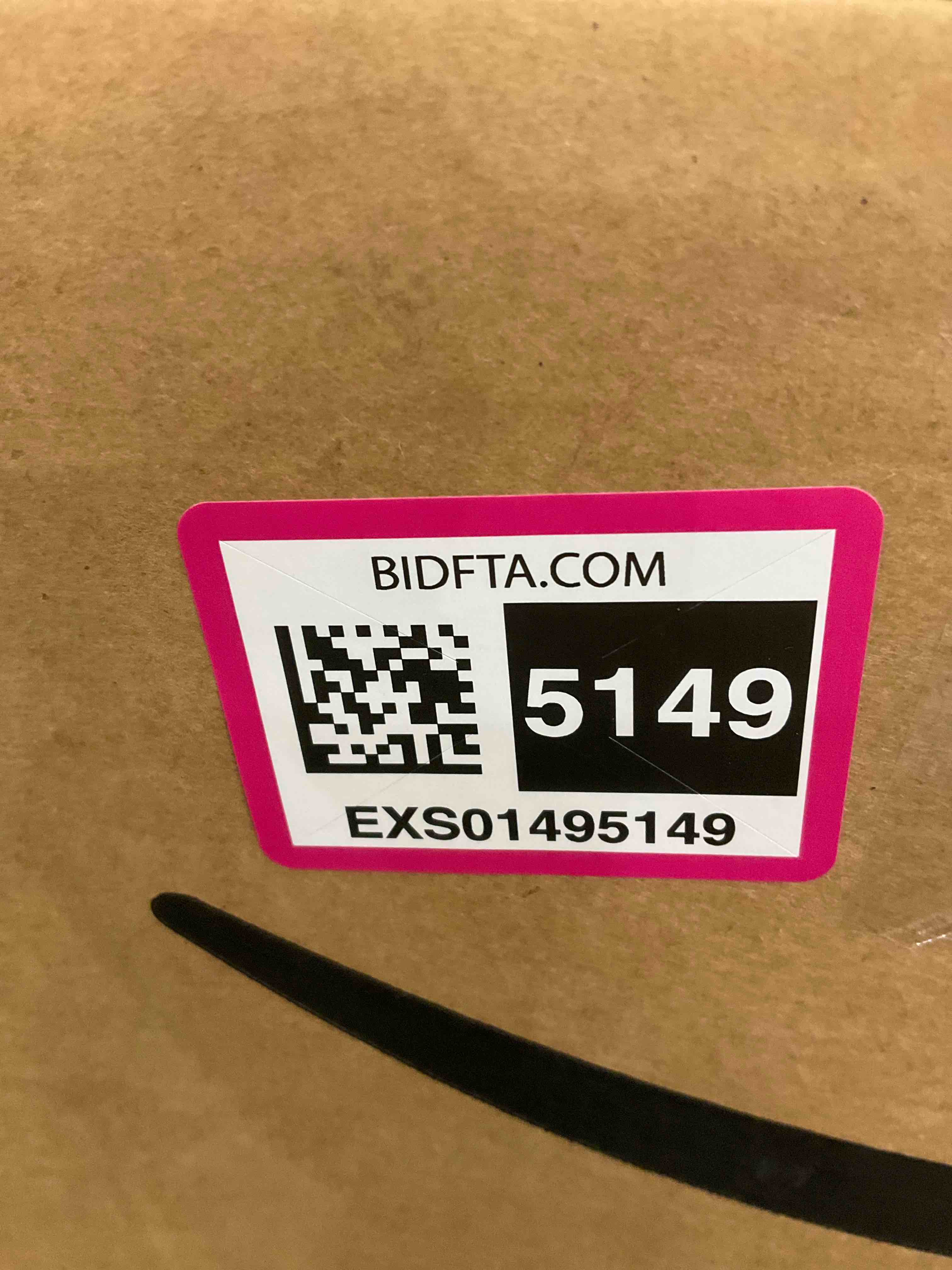 https://s3.amazonaws.com/lotting-images-prod/BargainHunt/EXS01495149_1716303150929.jpeg