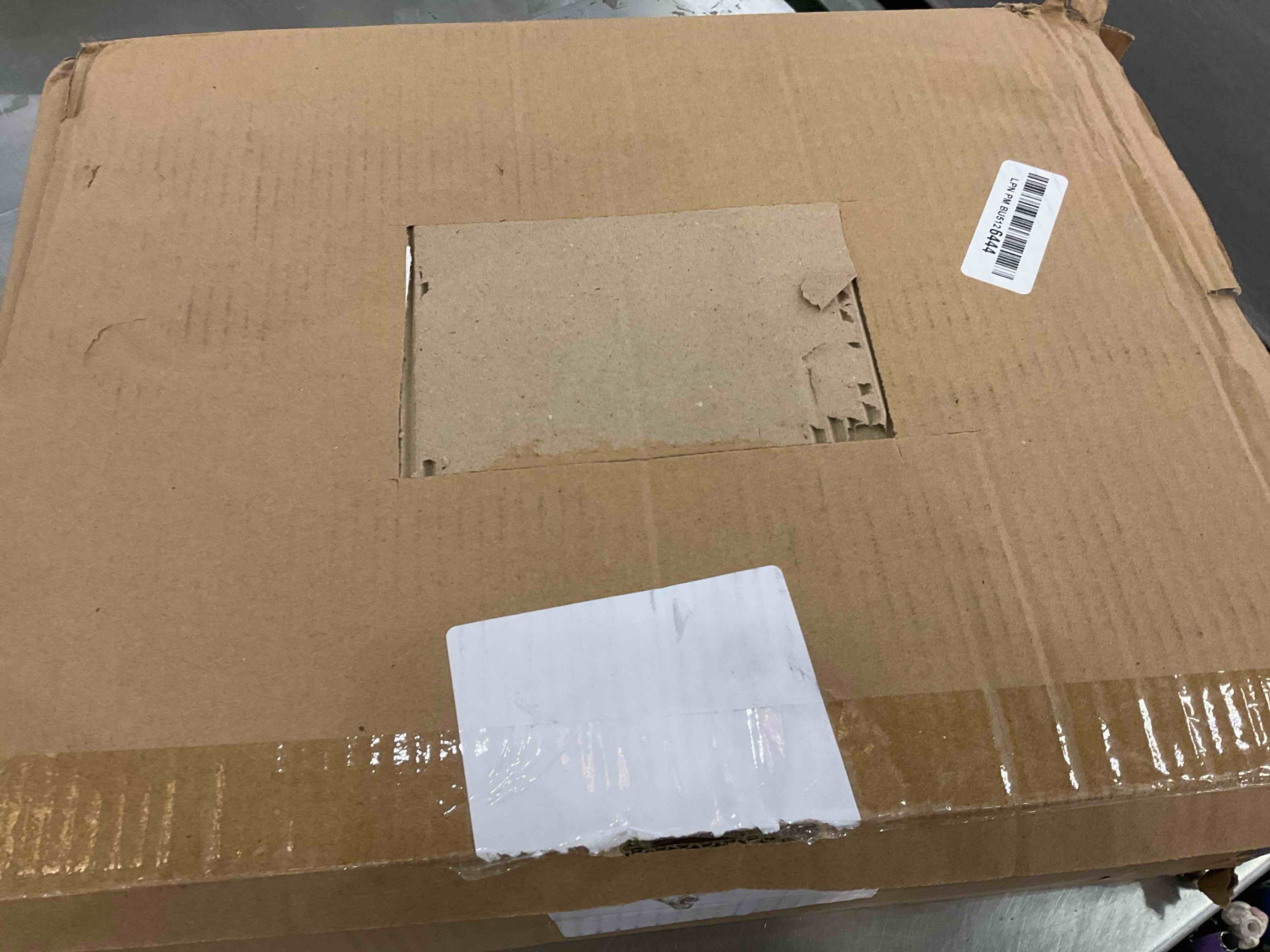 https://s3.amazonaws.com/lotting-images-prod/BargainHunt/EXS01495343_1716399949362.jpeg